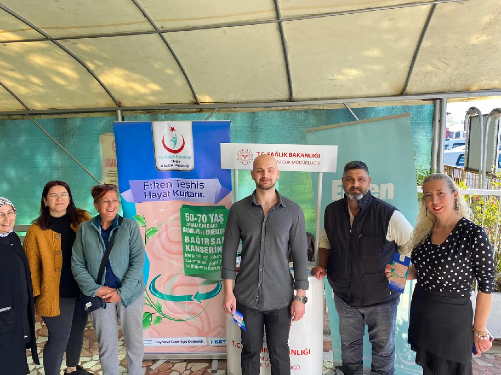 Fethiye İlçe Sağlık Müdürlüğü'nden 'Kanserde Erken Teşhis' Standı