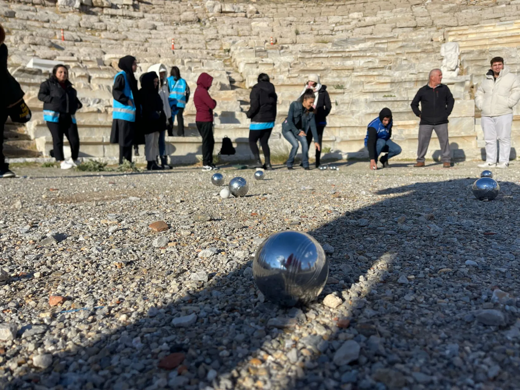 Datça'da gençler çevre temizliği yaptı