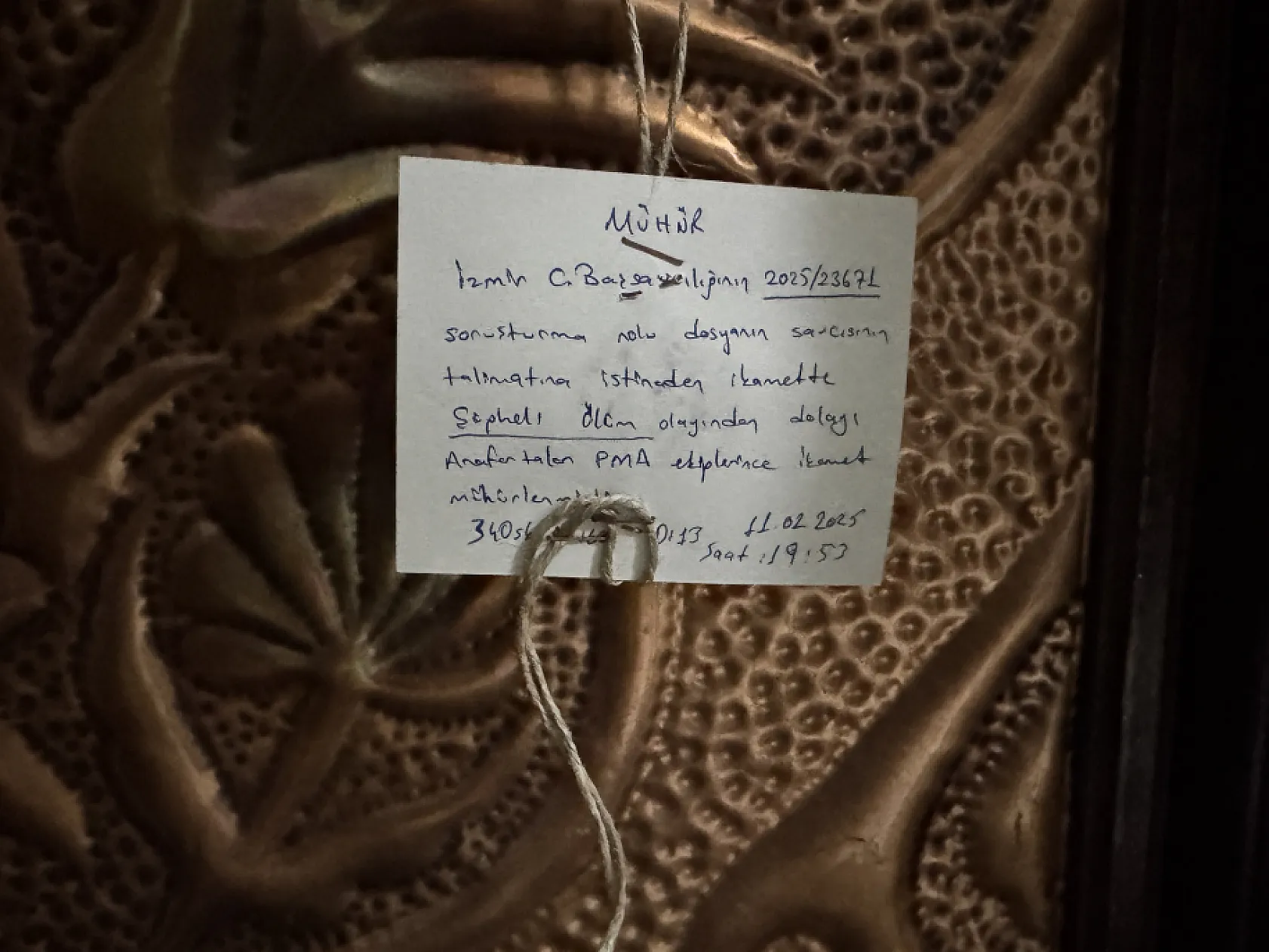 İzmir'de yalnız yaşayan kadının evinde kemikleri bulundu