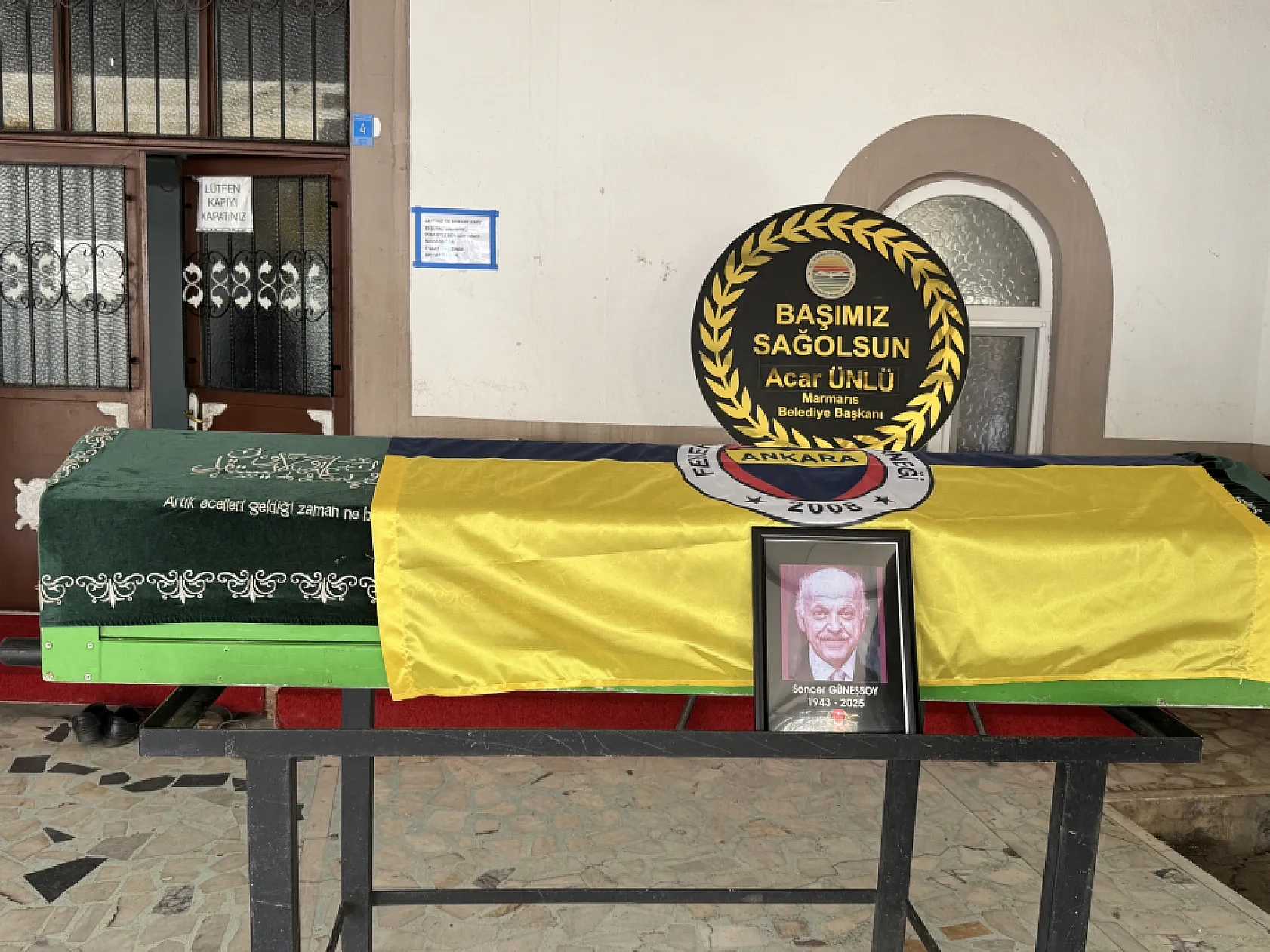 Gazeteci Sencer Güneşsoy, Marmaris'te son yolculuğuna uğurlandı