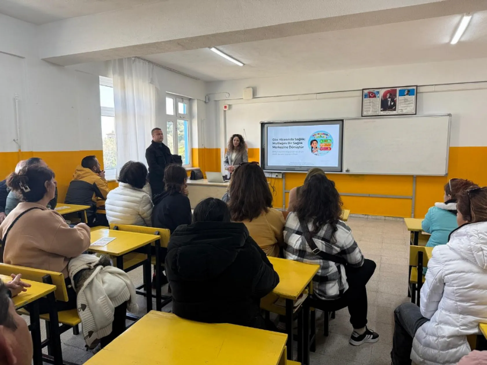 Datça'da Velilere 'Göz Hizasında Sağlık' Semineri