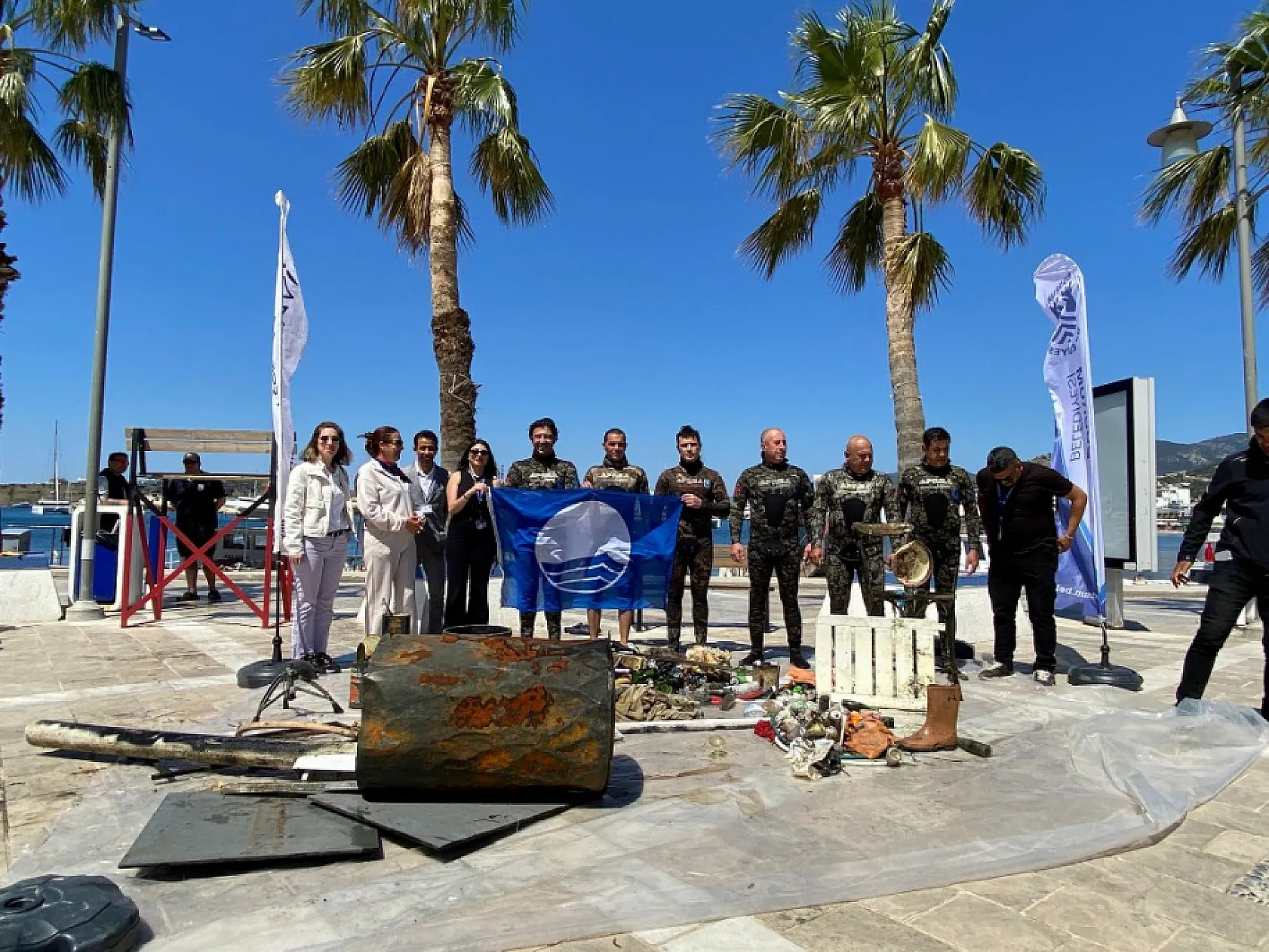 Bodrum'da dalgıçlar denizden 250 kilogram atık çıkardı