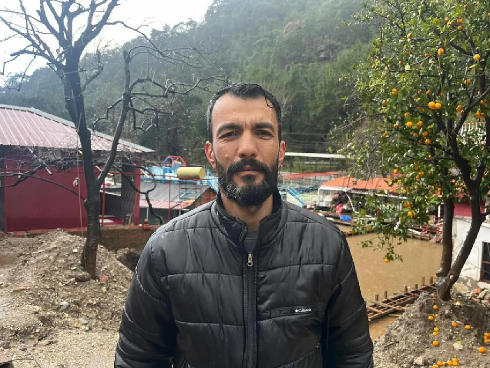 Köpeğini sel sularından kurtaran sahibi o anları anlattı