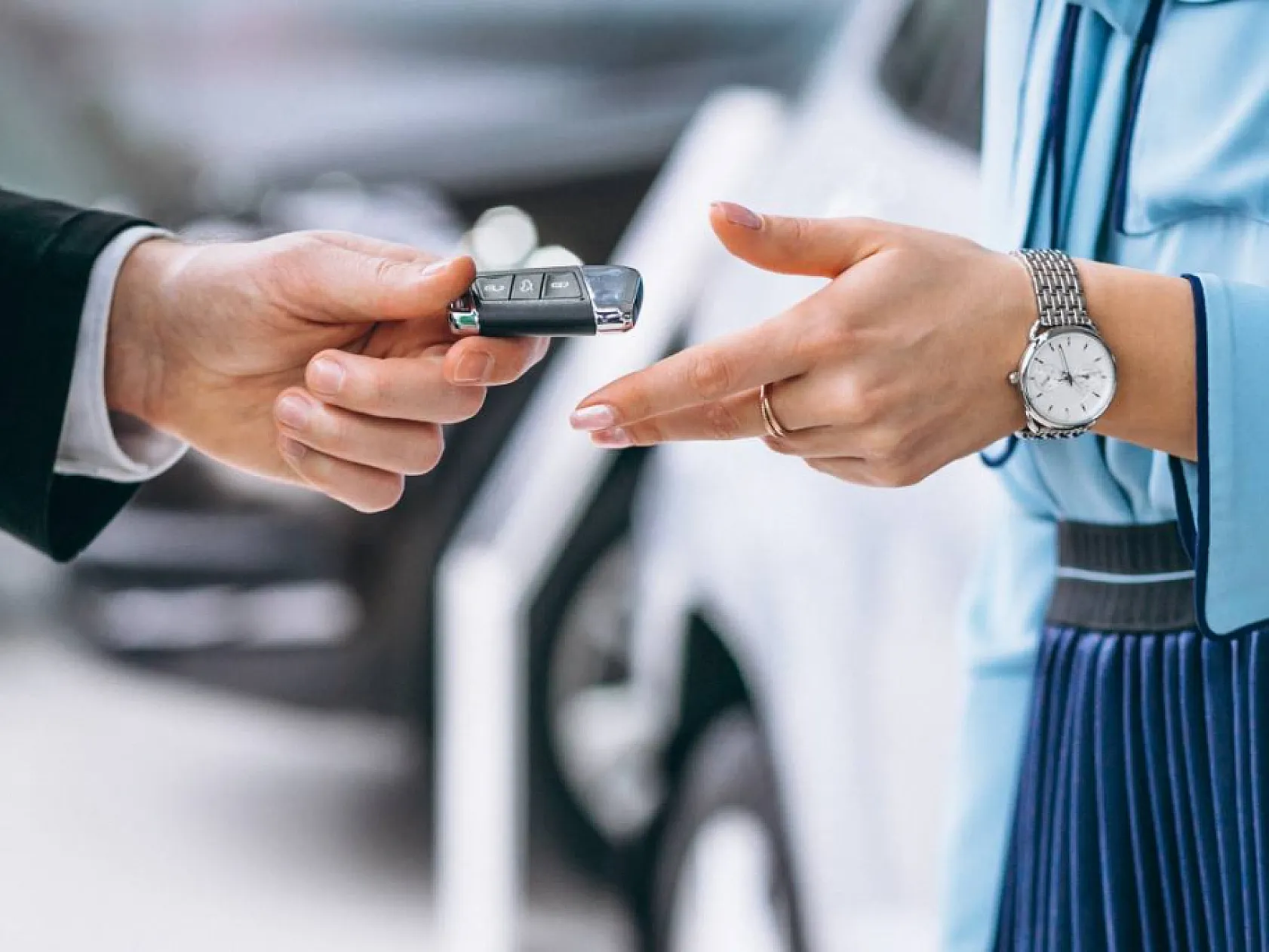 Sahte ilanlar tarih oluyor! 1 Nisan'dan sonra bu kuralı bilmeyen araç satamayacak