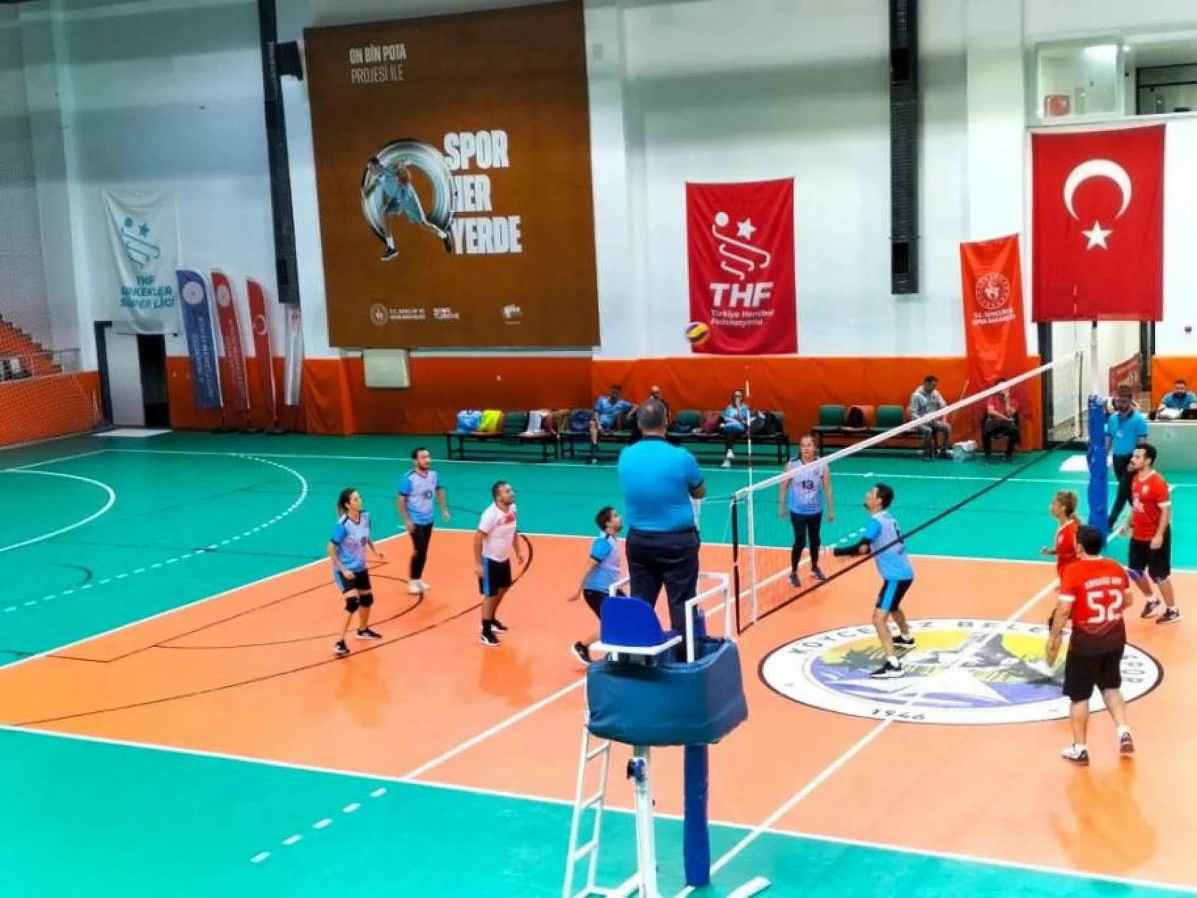 Voleybol Cumhuriyet Kupası sahibini buldu