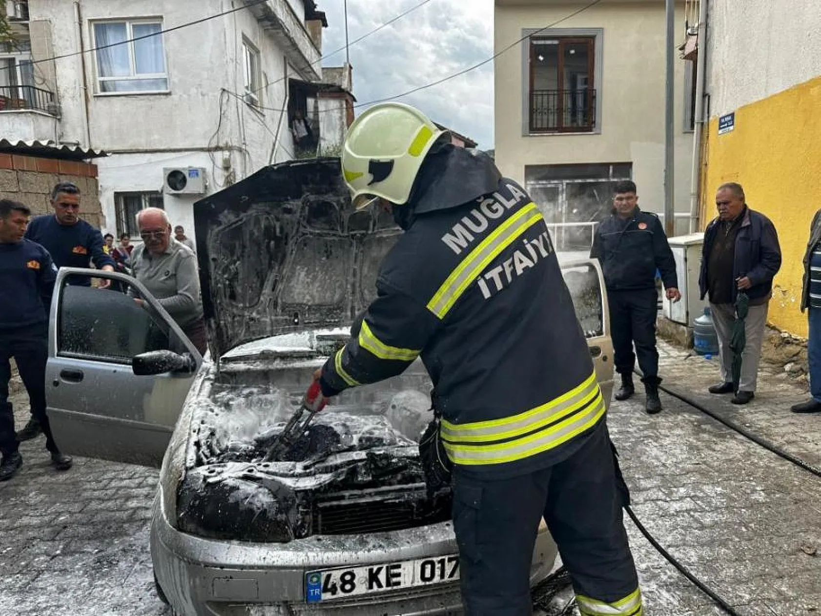 LPG'li araç yangını panikletti