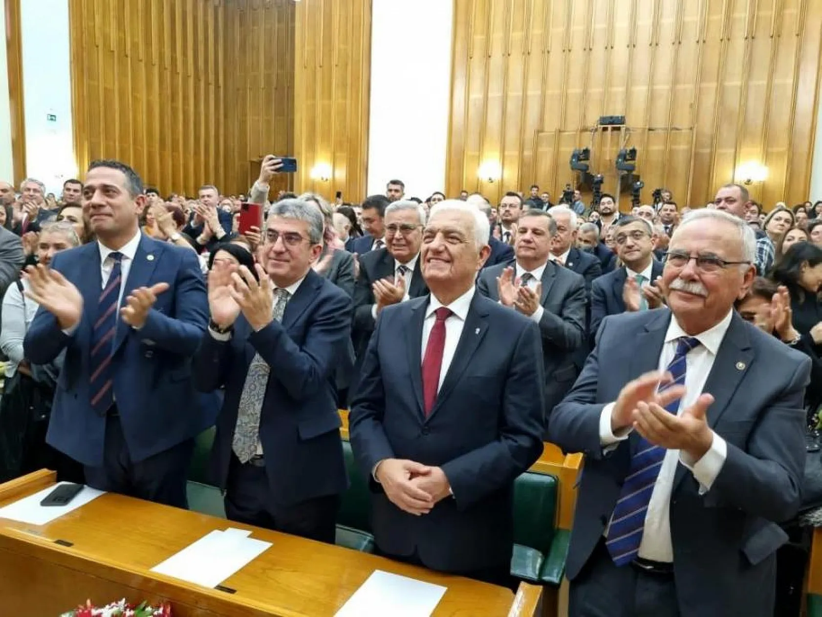 CHP Genel Başkanı Özel, 'Gürün, genel merkezimizde danışmanlık yapacak'