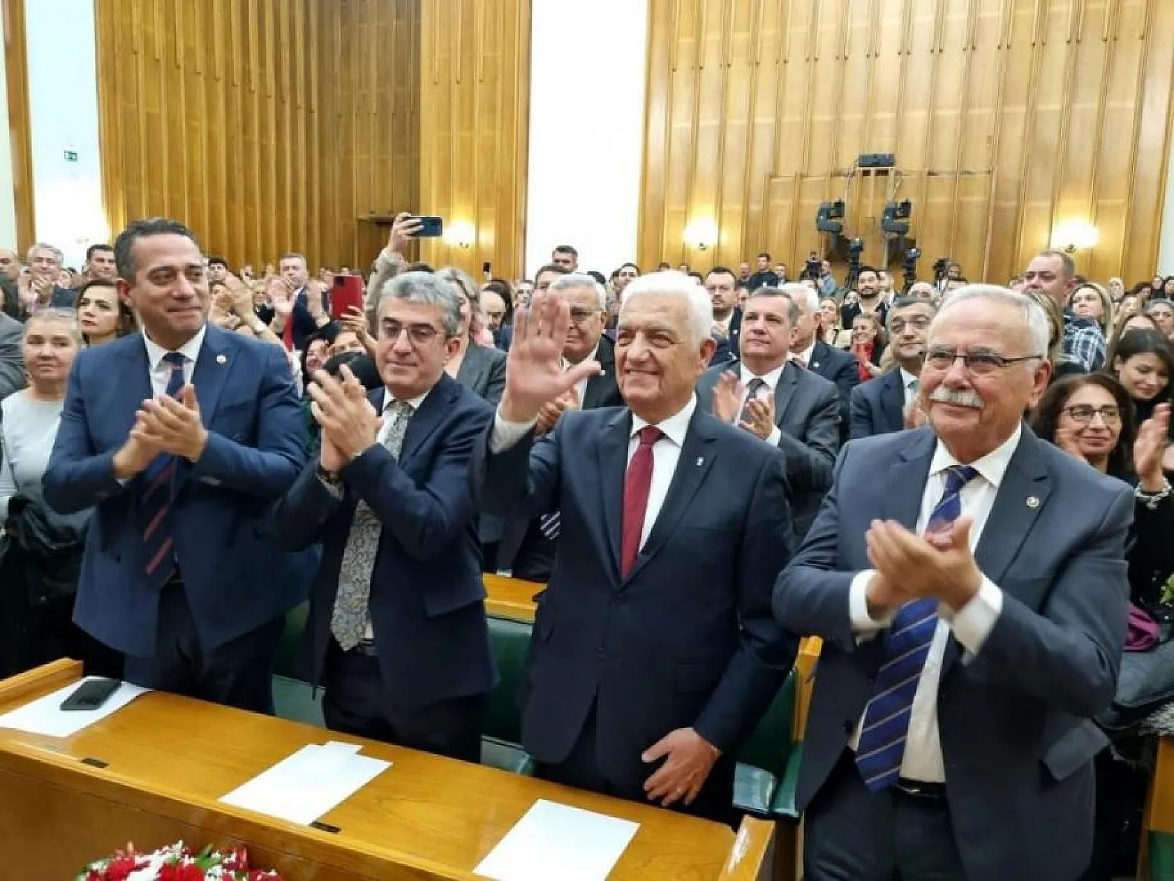 CHP Genel Başkanı Özel, 'Gürün, genel merkezimizde danışmanlık yapacak'