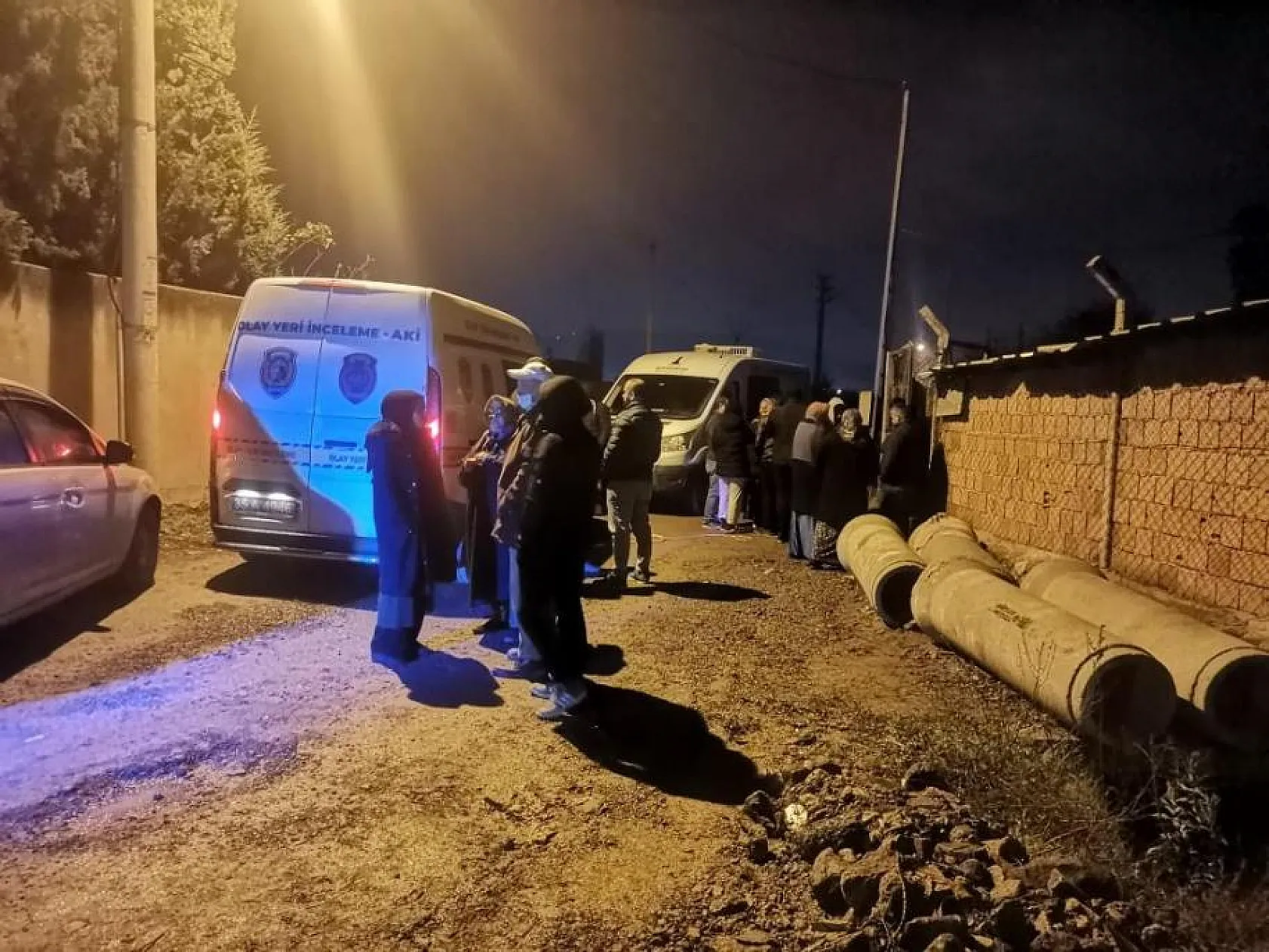 Oğlu tarafından bıçaklanan kadın hayatını kaybetti