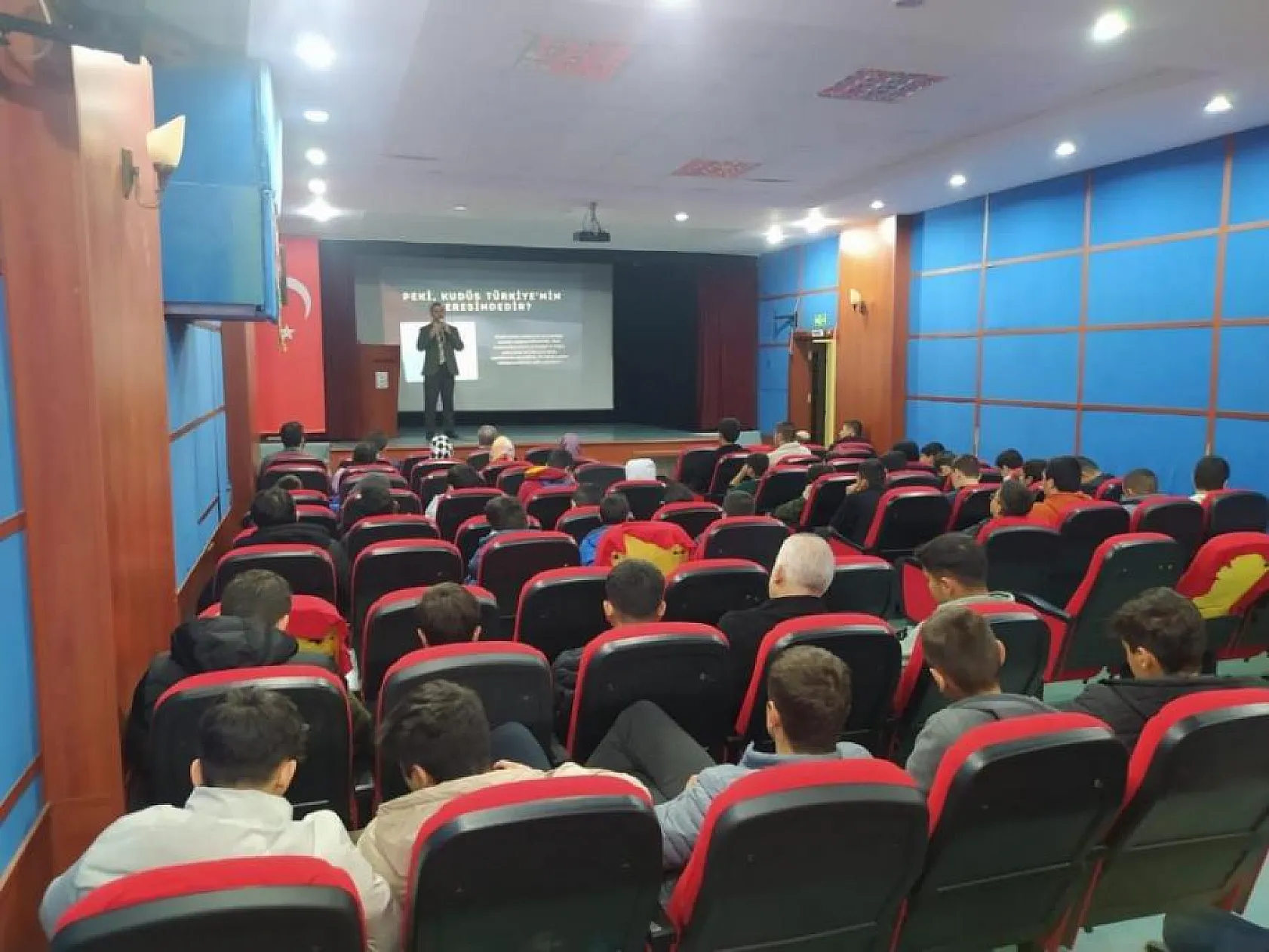 Öğrencilere 'Kudüs Bilinci' konulu konferans