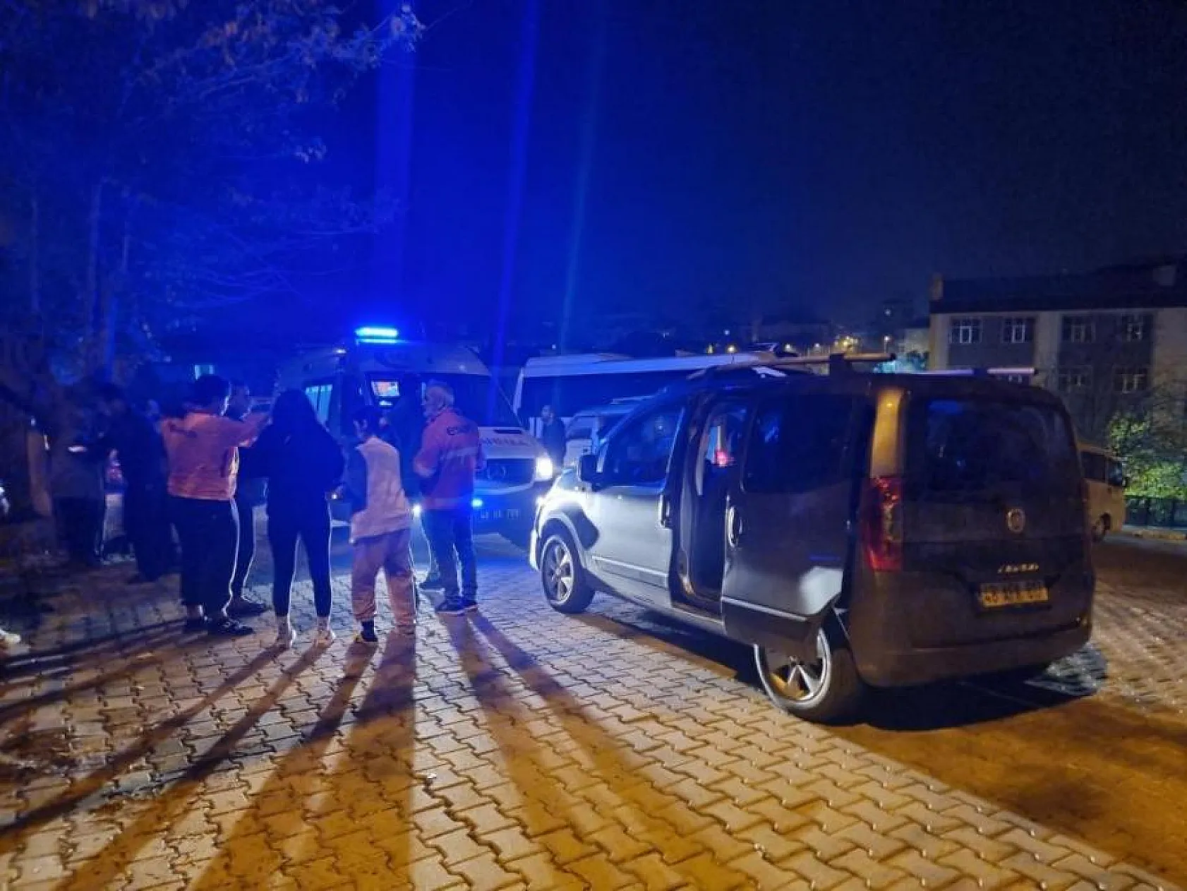 Genç motosiklet sürücüsü kazada ağır yaralandı