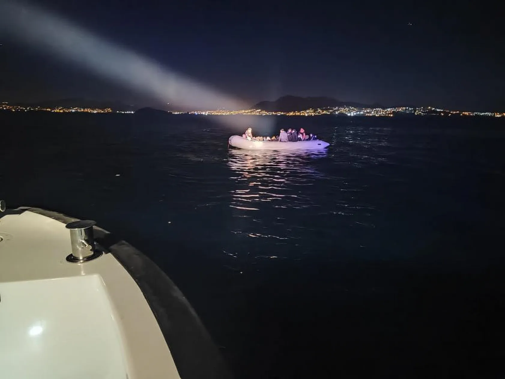 Düzensiz göçe geçit verilmiyor