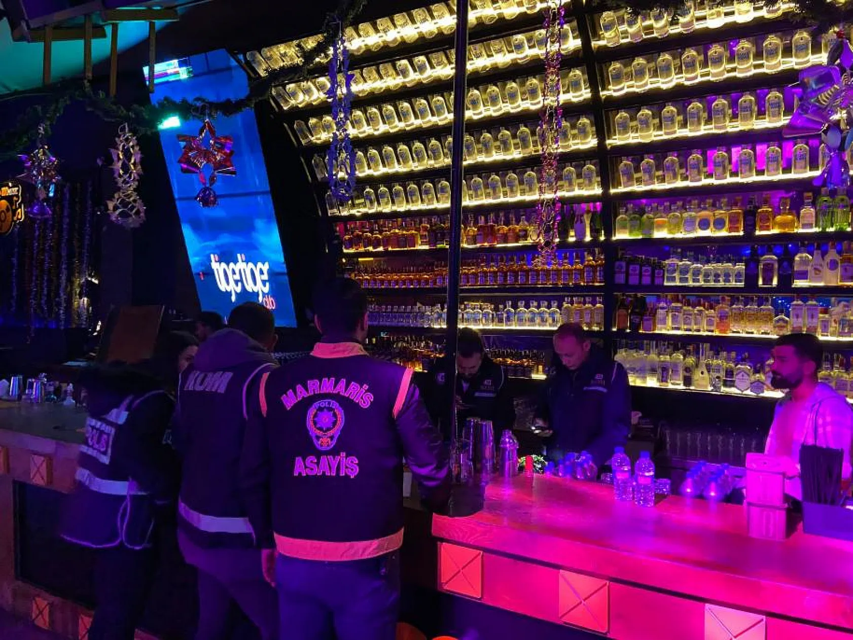 Eğlence mekanlarına alkol denetimi