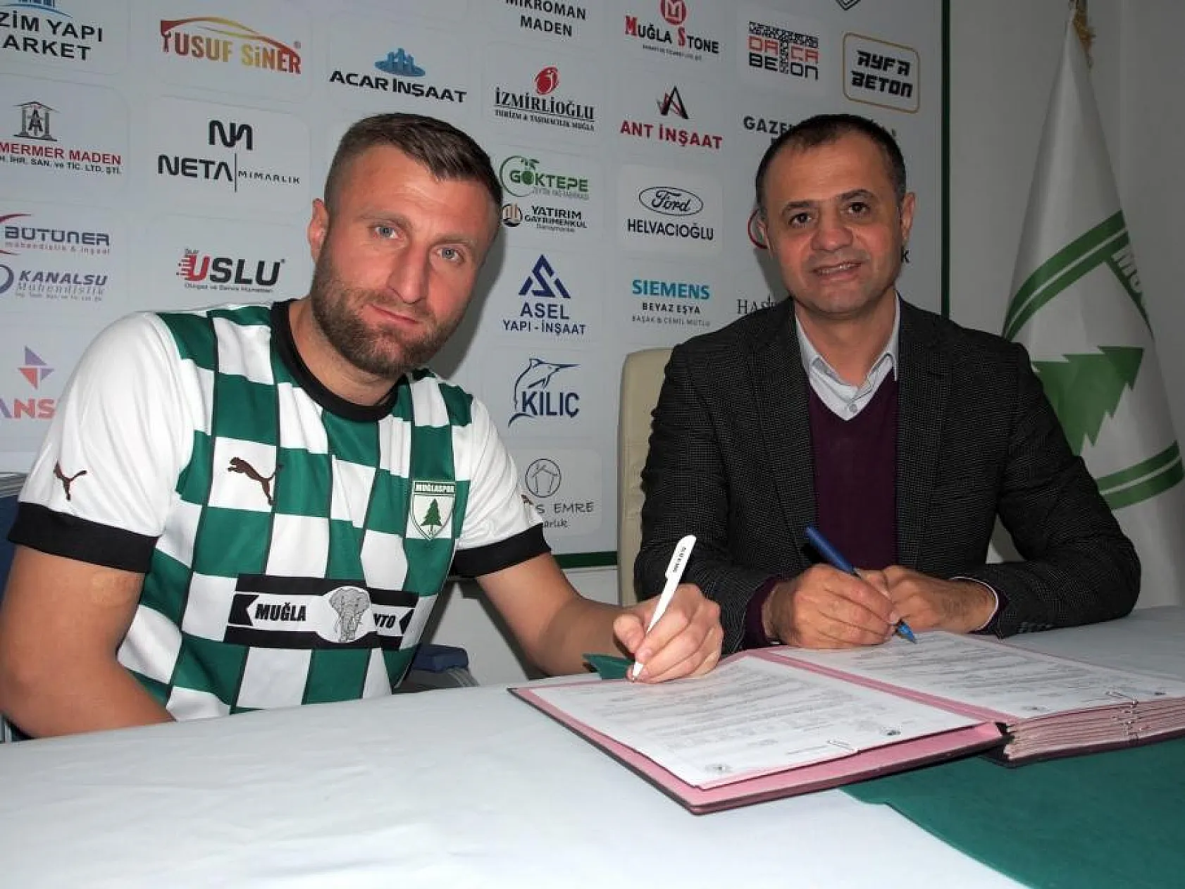 Muğlaspor Transfer Çalışmalarına Devam Ediyor