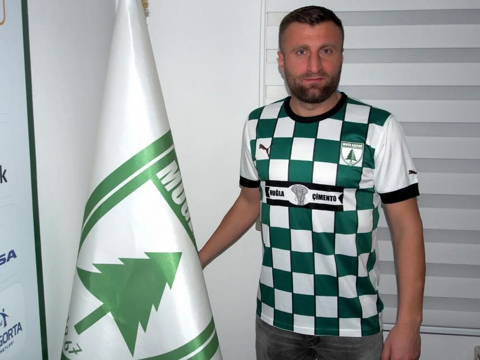 Muğlaspor Transfer Çalışmalarına Devam Ediyor