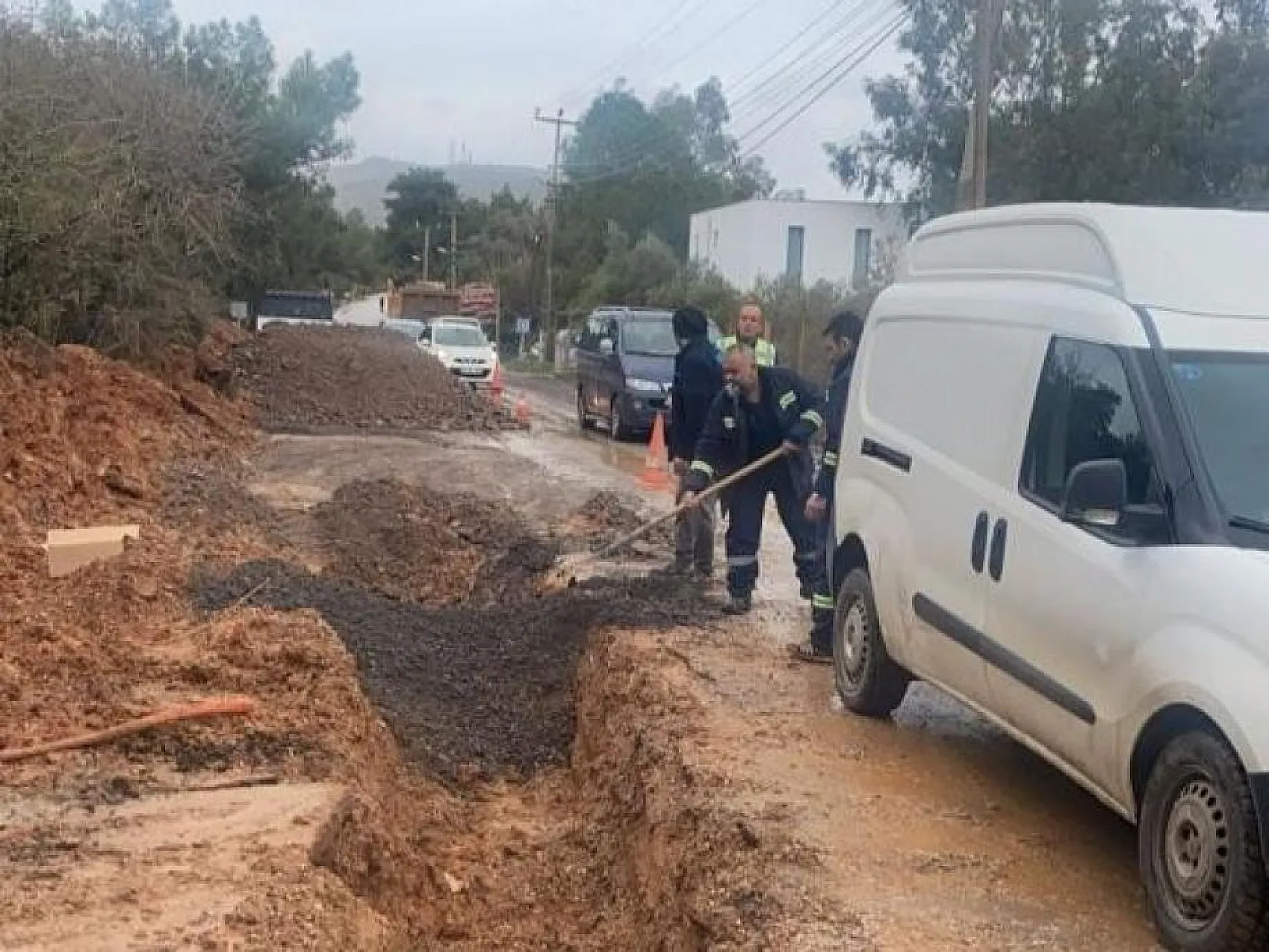 Belediye Yolda Çalışma Başlattı