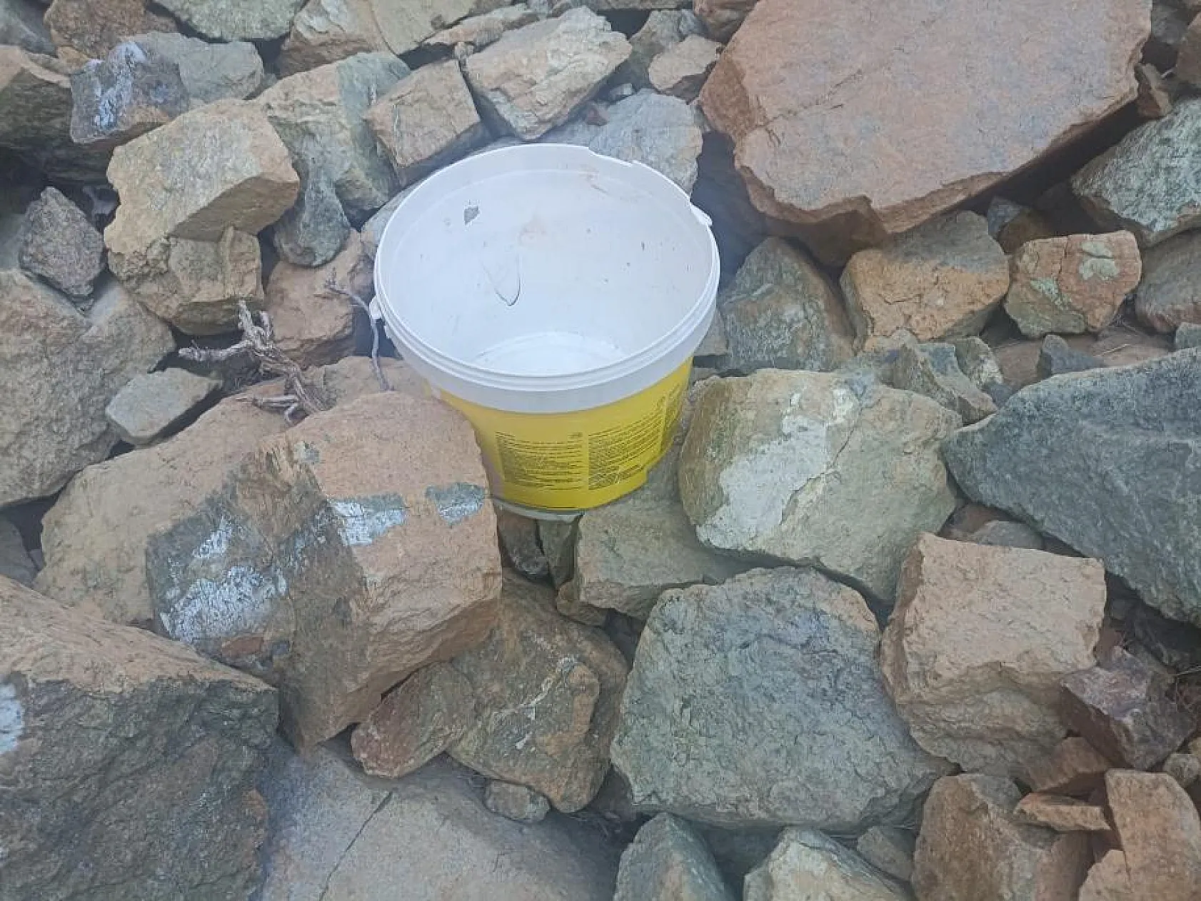 Çıntar toplarken dağda kaybolan adamdan bir iz bulundu