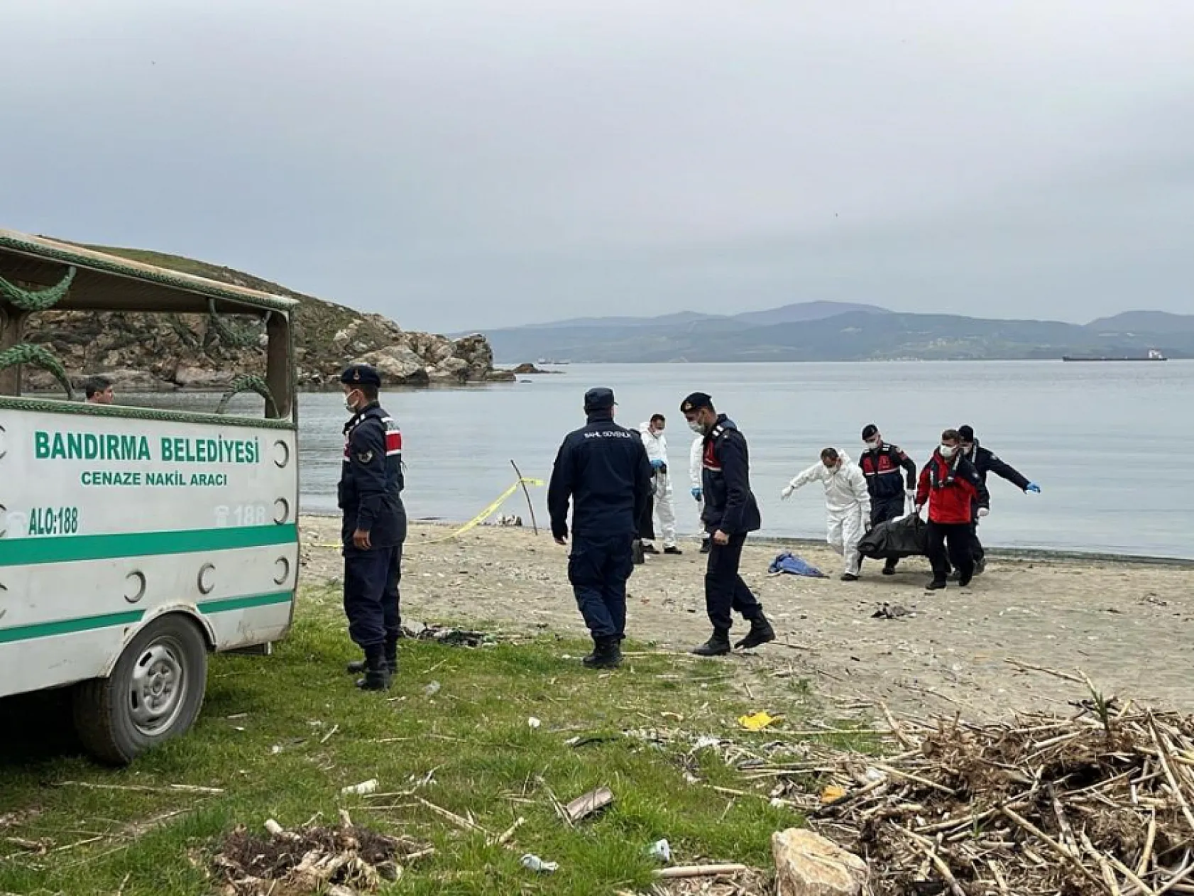 Denizde erkek cesedi bulundu