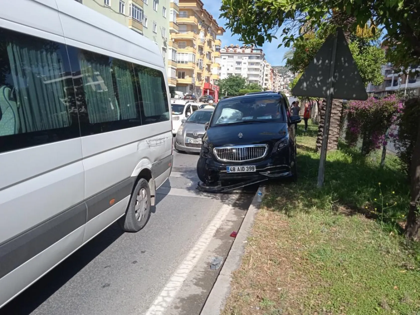 4 araçlı zincirleme trafik kazası
