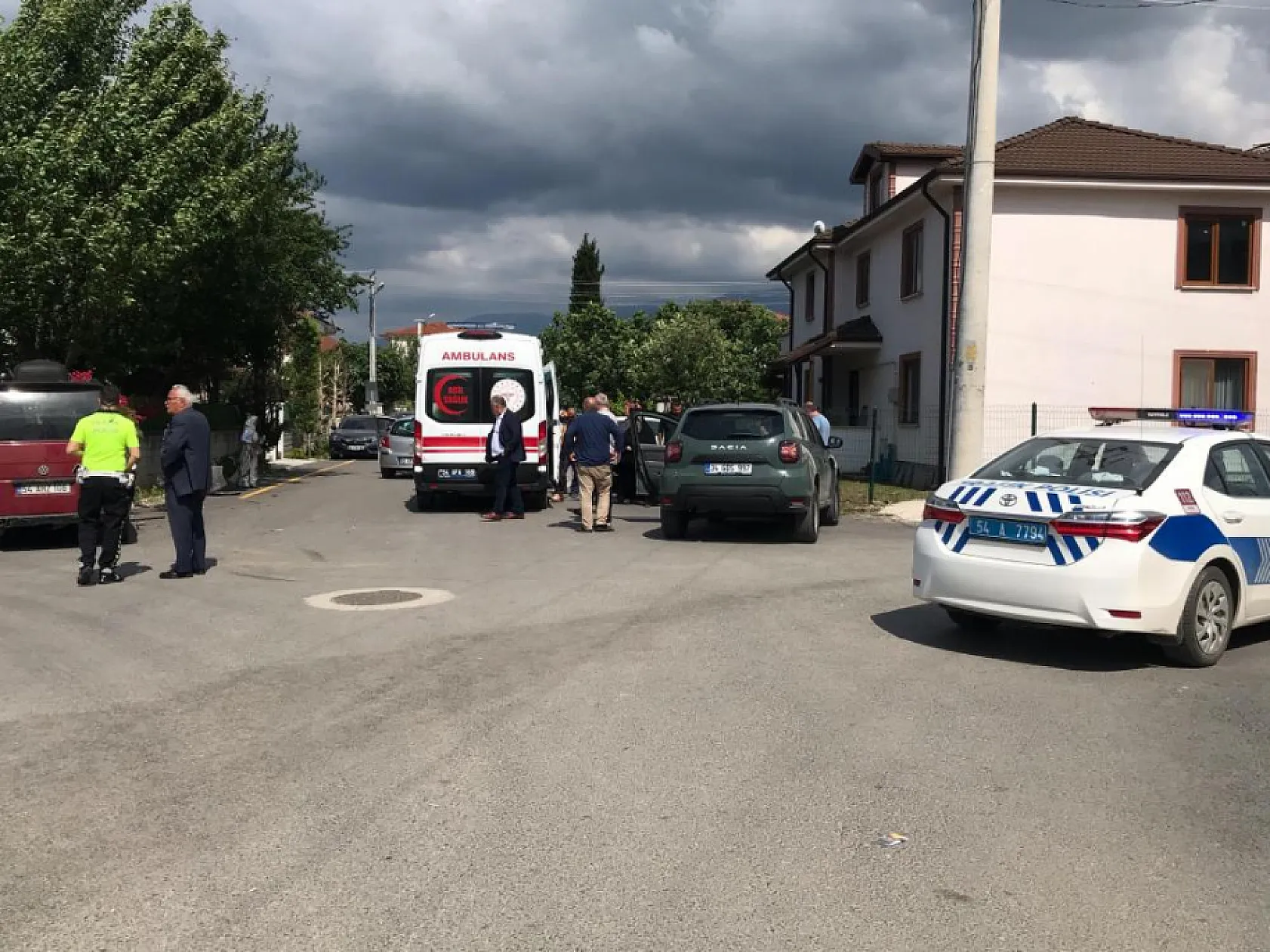 Ehliyetsiz sürücünün karıştığı kazada 3 kişi yaralandı