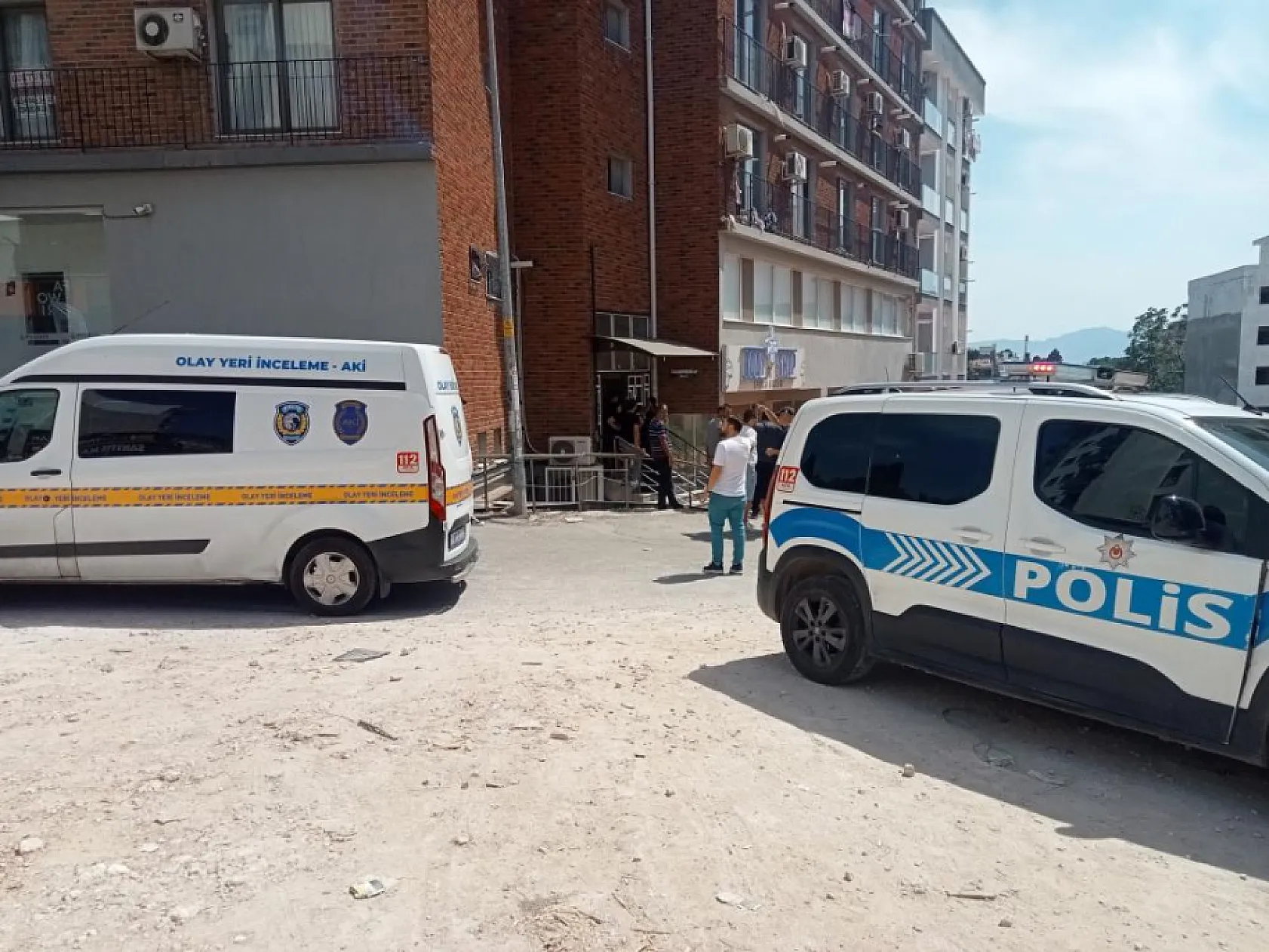 Kayıp 16 yaşındaki çocuk, evinden 400 metre uzakta ölü bulundu