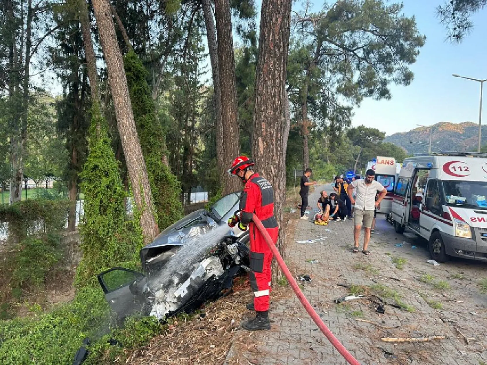 Fethiye'de trafik kazası: 3'ü ağır, 4 yaralı