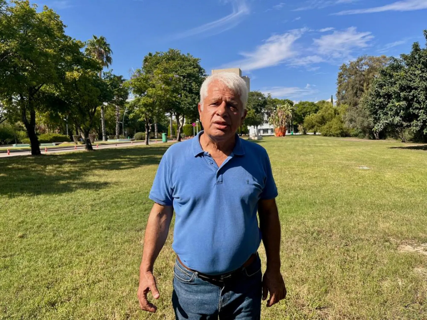 Caretta carettanın deniz anasını yediği görüntülerle denizi kirletenlere 'çevre' mesajı