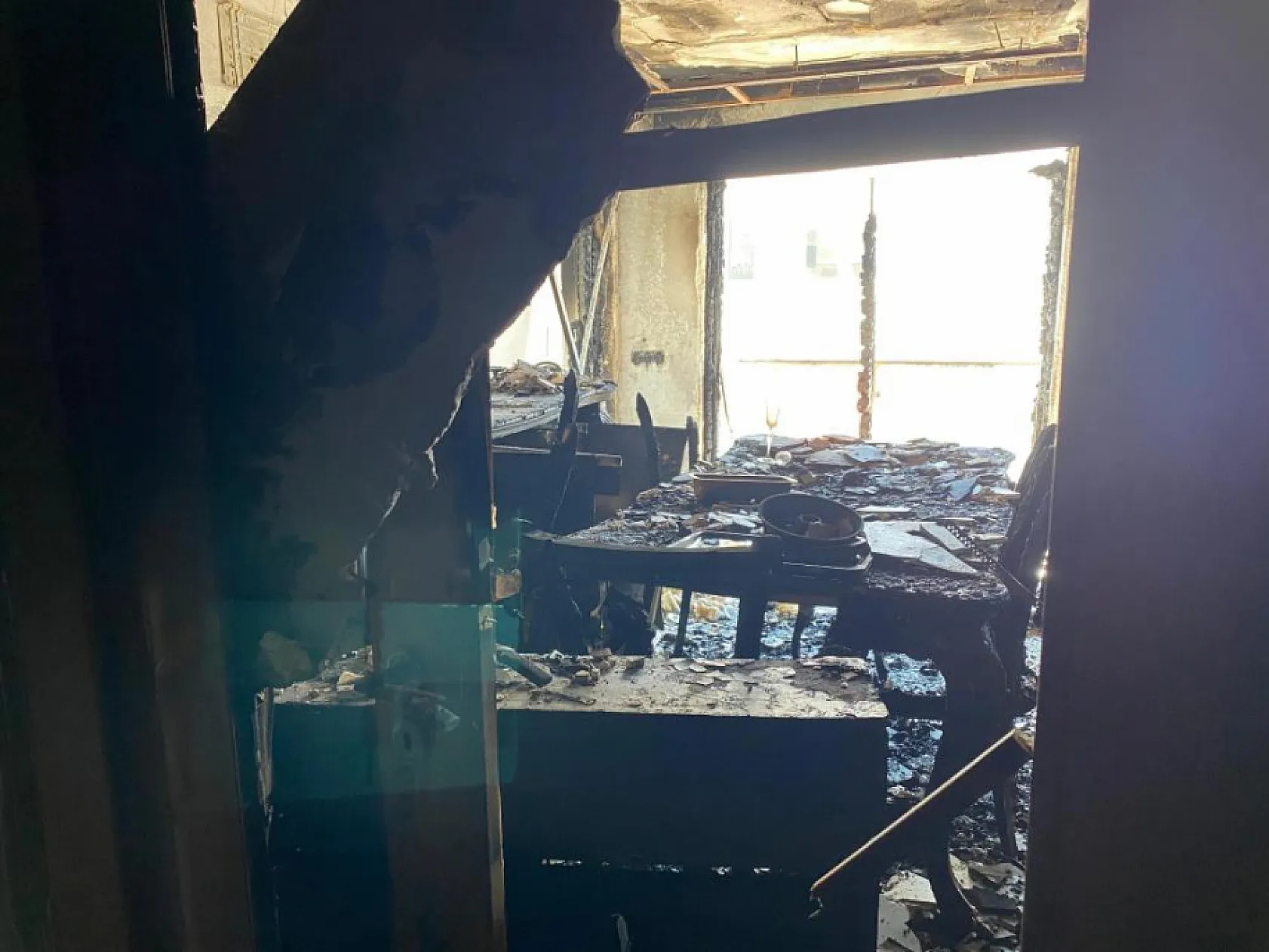 Oğlunu kurtarmak için alevlerin içine giren anne o anları anlattı
