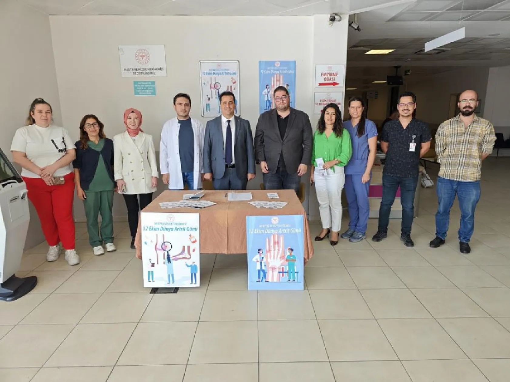 Menteşe Devlet Hastanesi'nden vatandaşlara 'artrit' bilgilendirmesi
