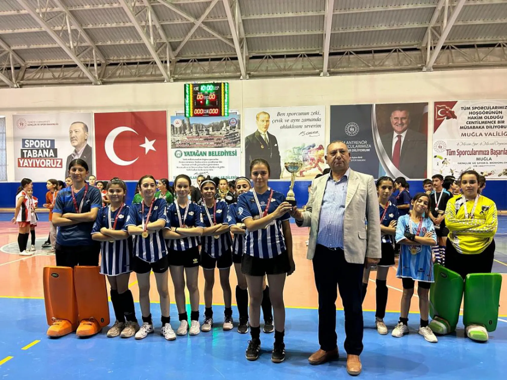 Yatağan'da U16 Hokey Muğla il birinciliği müsabakaları gerçekleştirildi