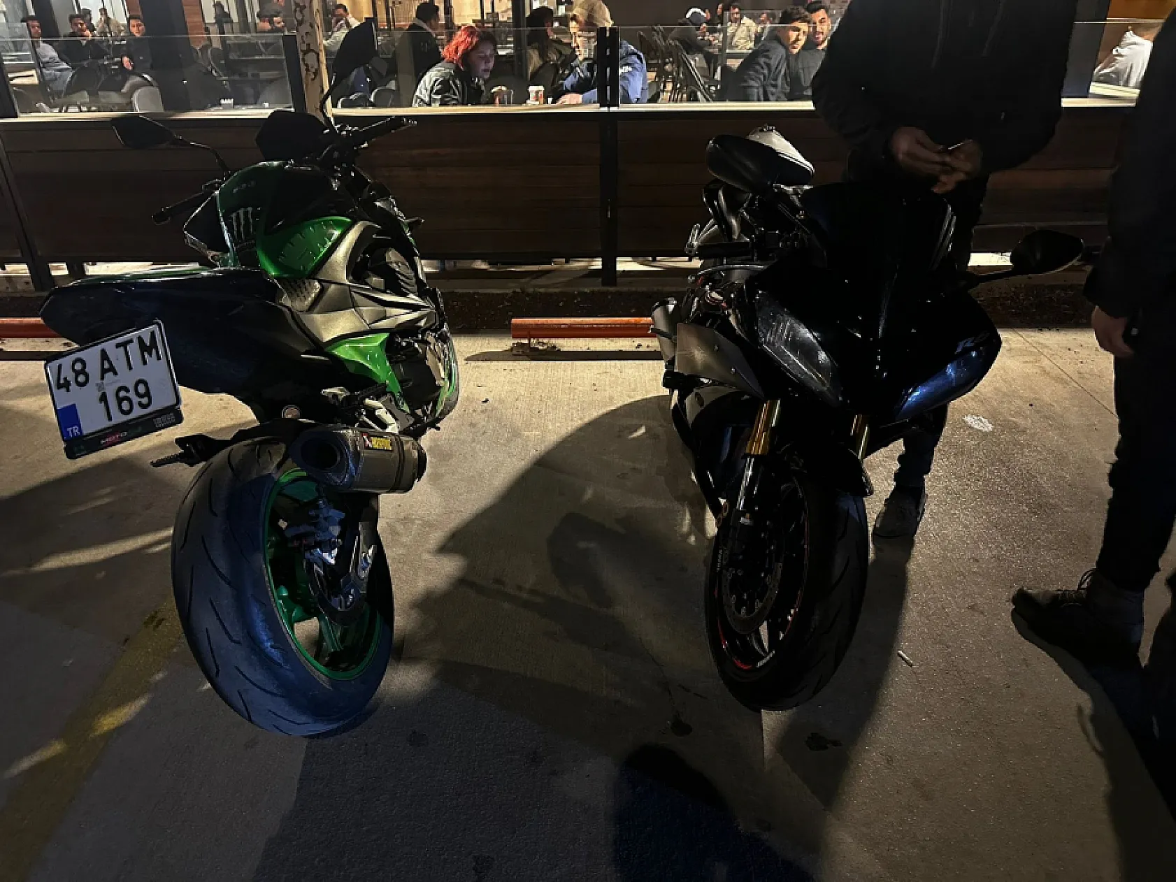 Milas'ta yarış yapan motosikletliler yakalandı