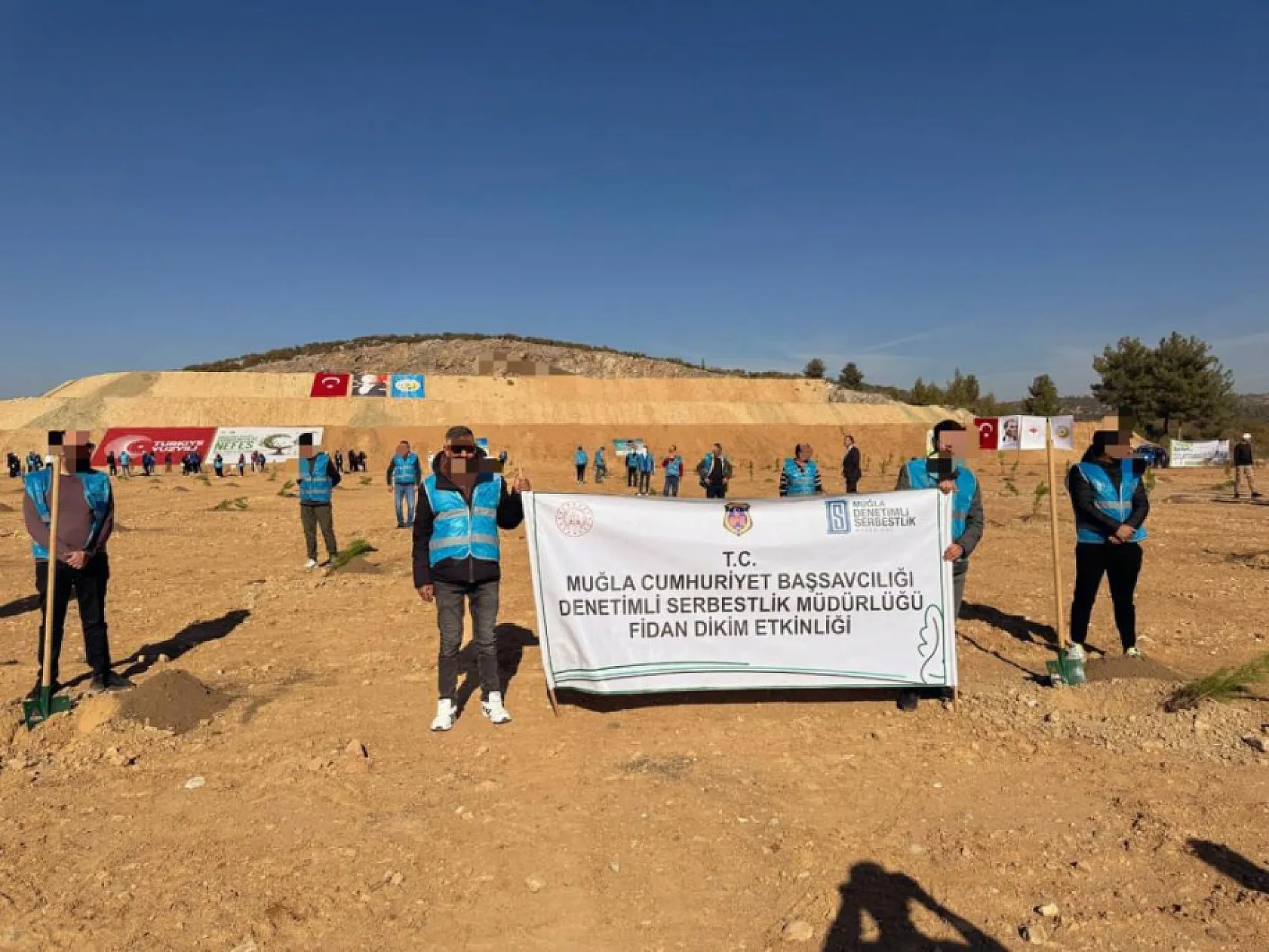 Muğla'da yükümlüler 250 fidanla 'Yeşil Vatana' katkı verdi