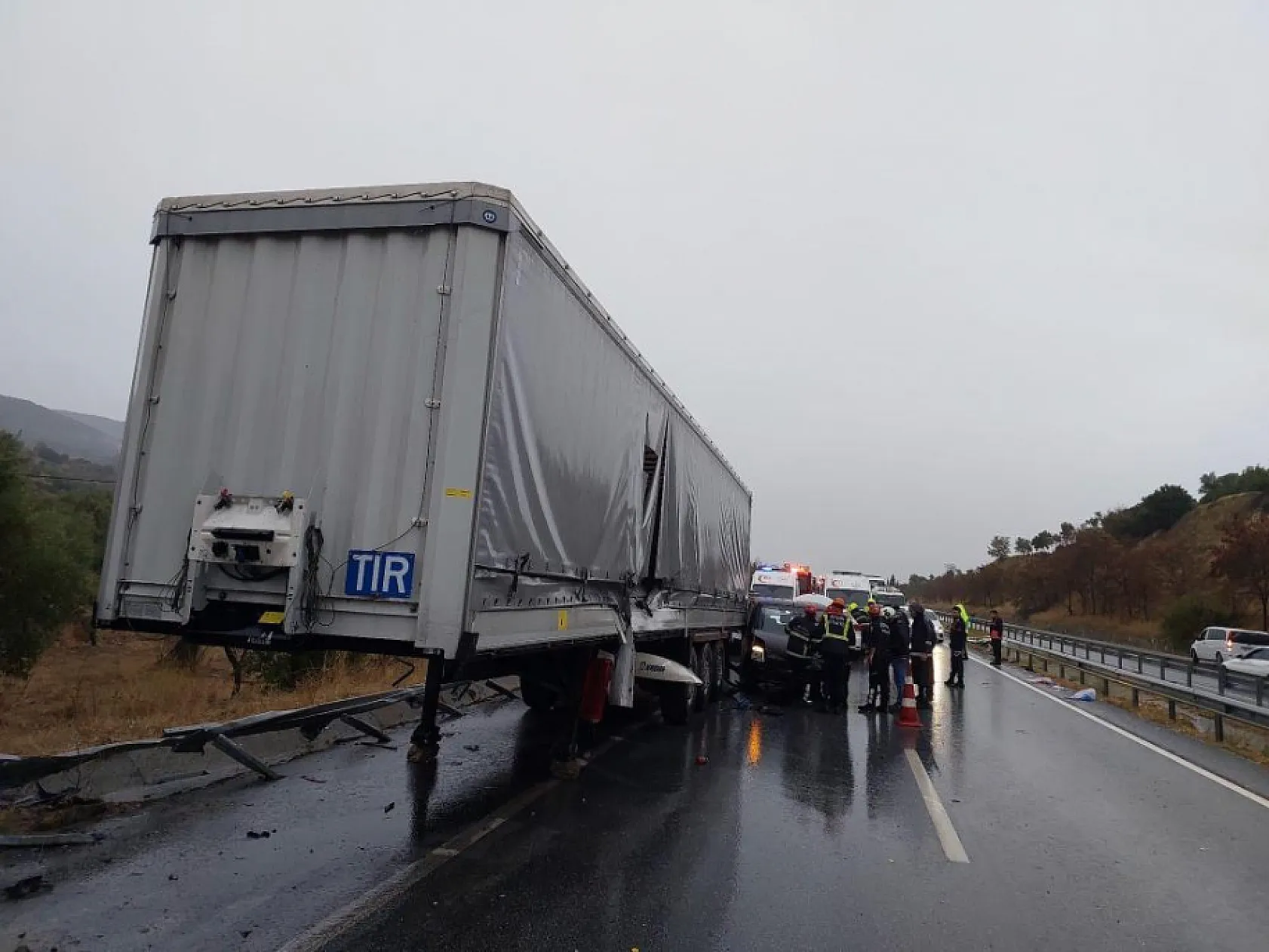 Aydın-Muğla Karayolu'nda zincirleme kaza: 5 yaralı