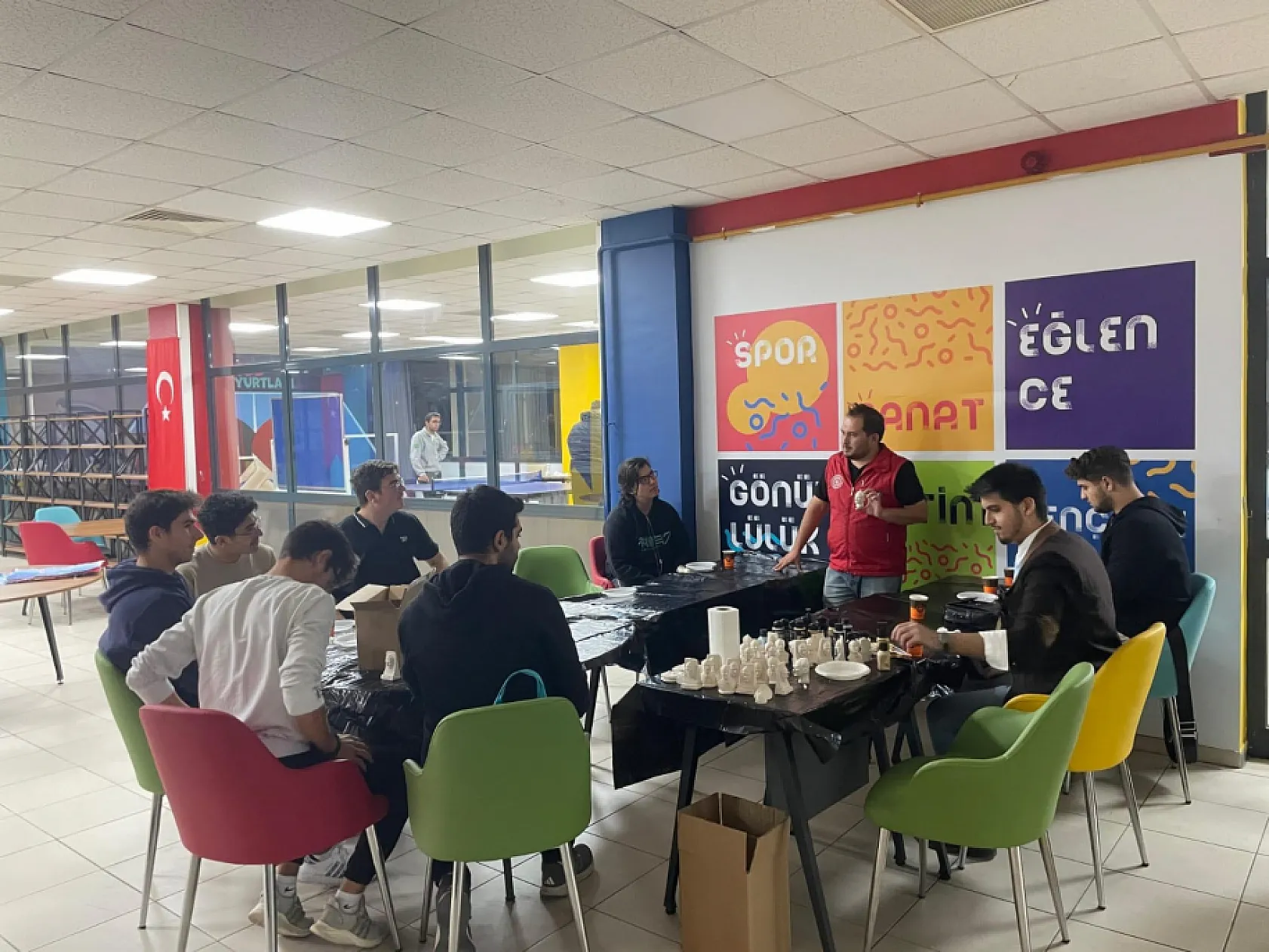 Muğla GSB yurtları sanat ve sporla gençlerin hayatına dokunuyor