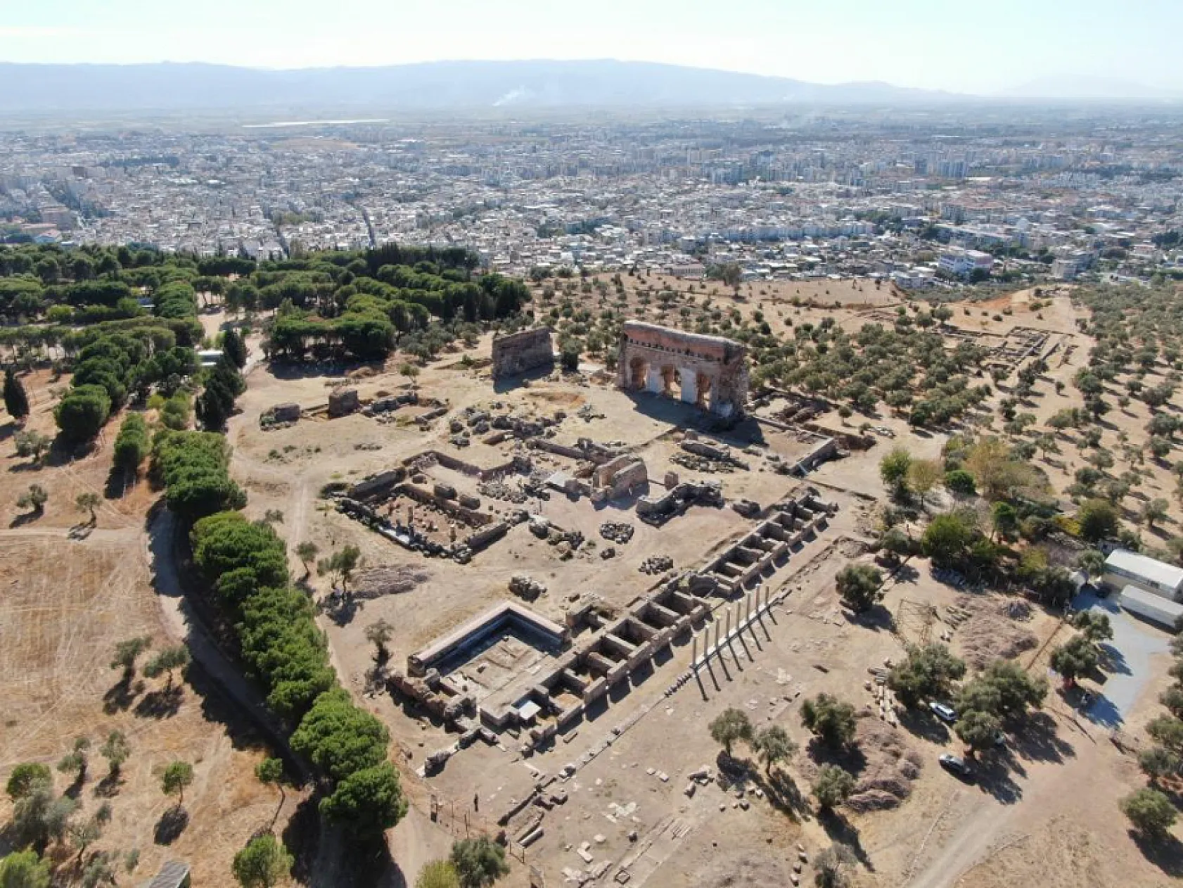 Tralleis Antik Kenti'nin turizme kazandırılması için ihale yapıldı