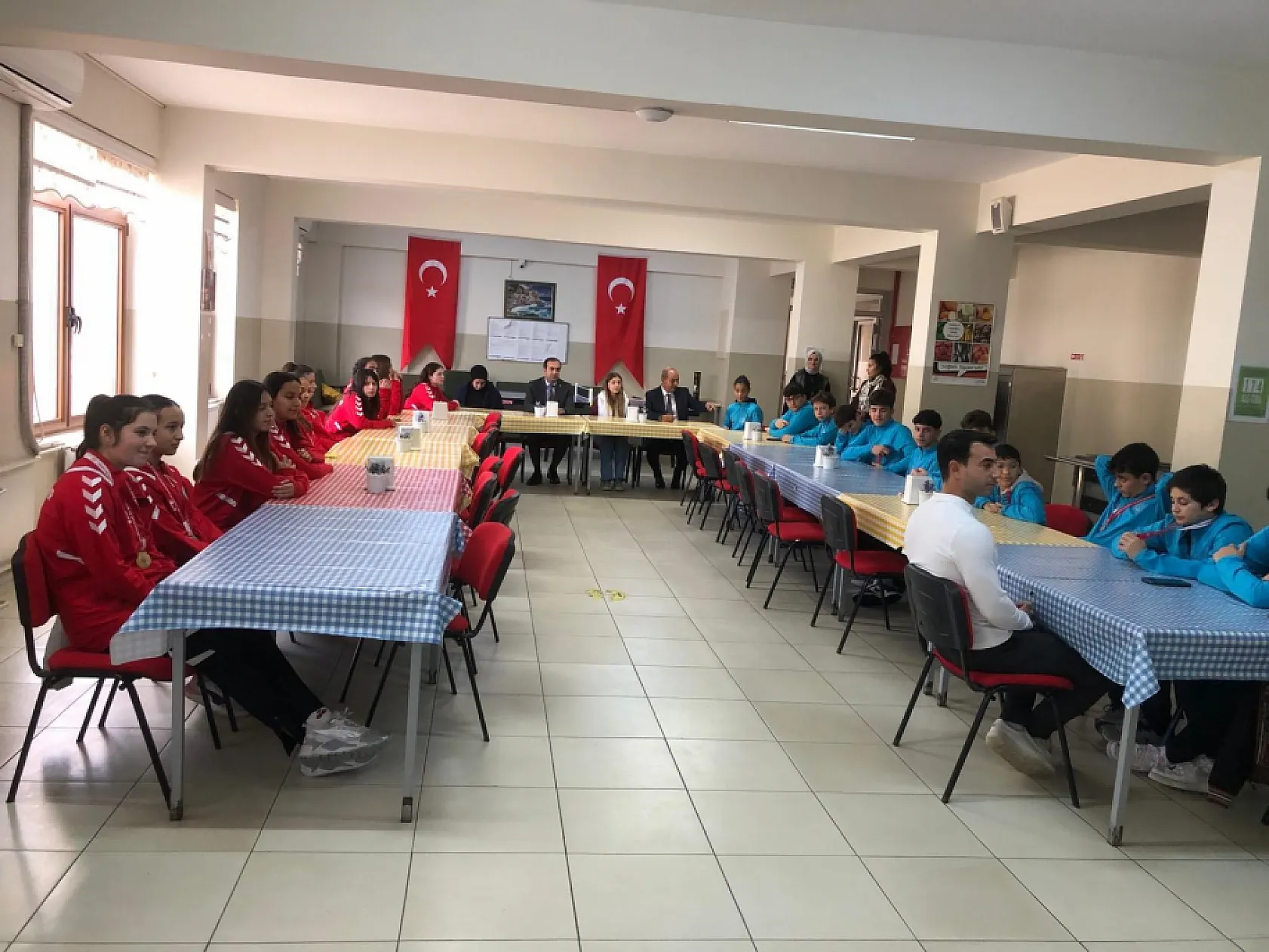 Datça'da başarılı öğrenciler ödüllendirildi