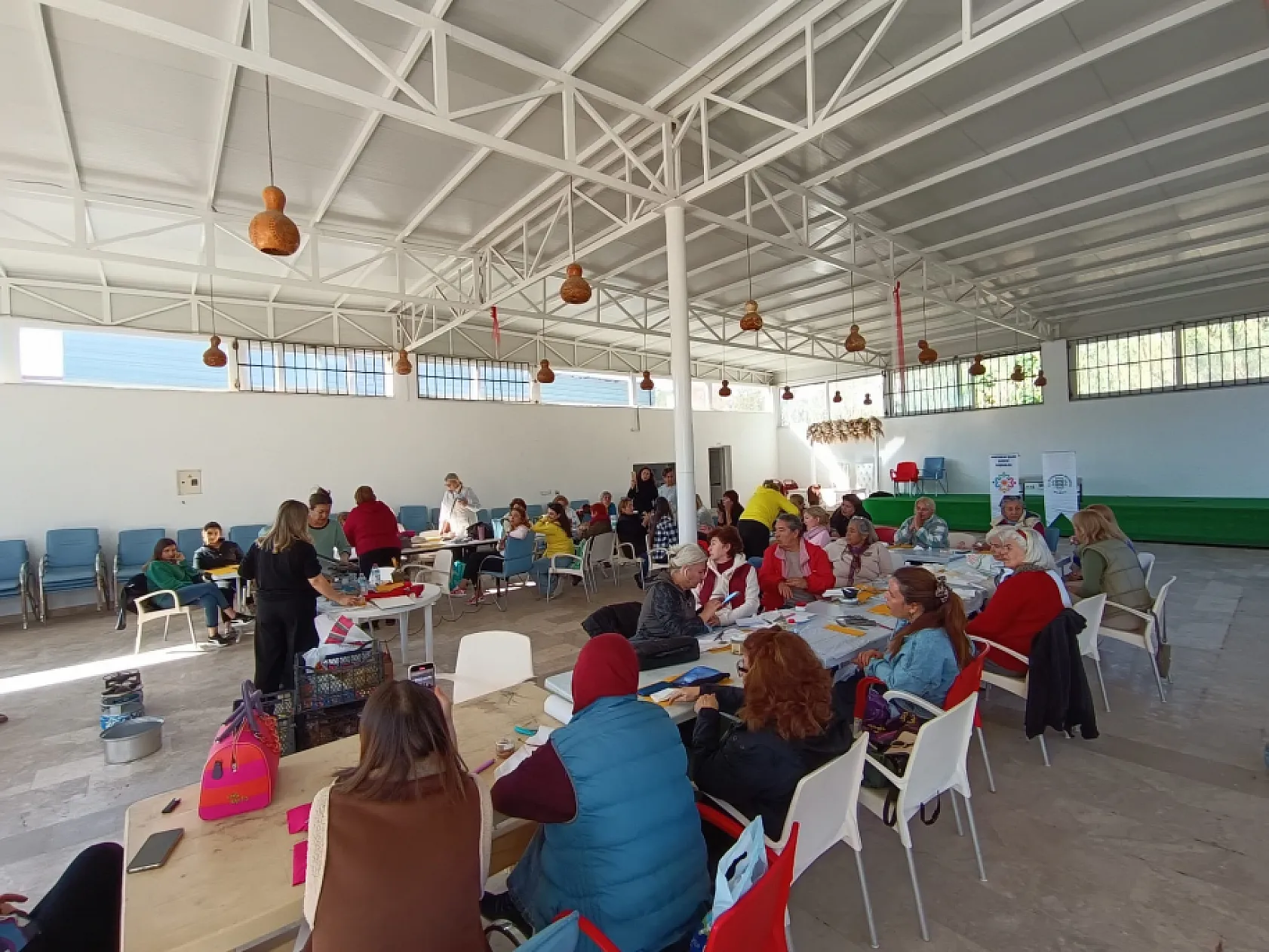 Bodrum'da bal mumu kadınların üretim gücü arttırıyor