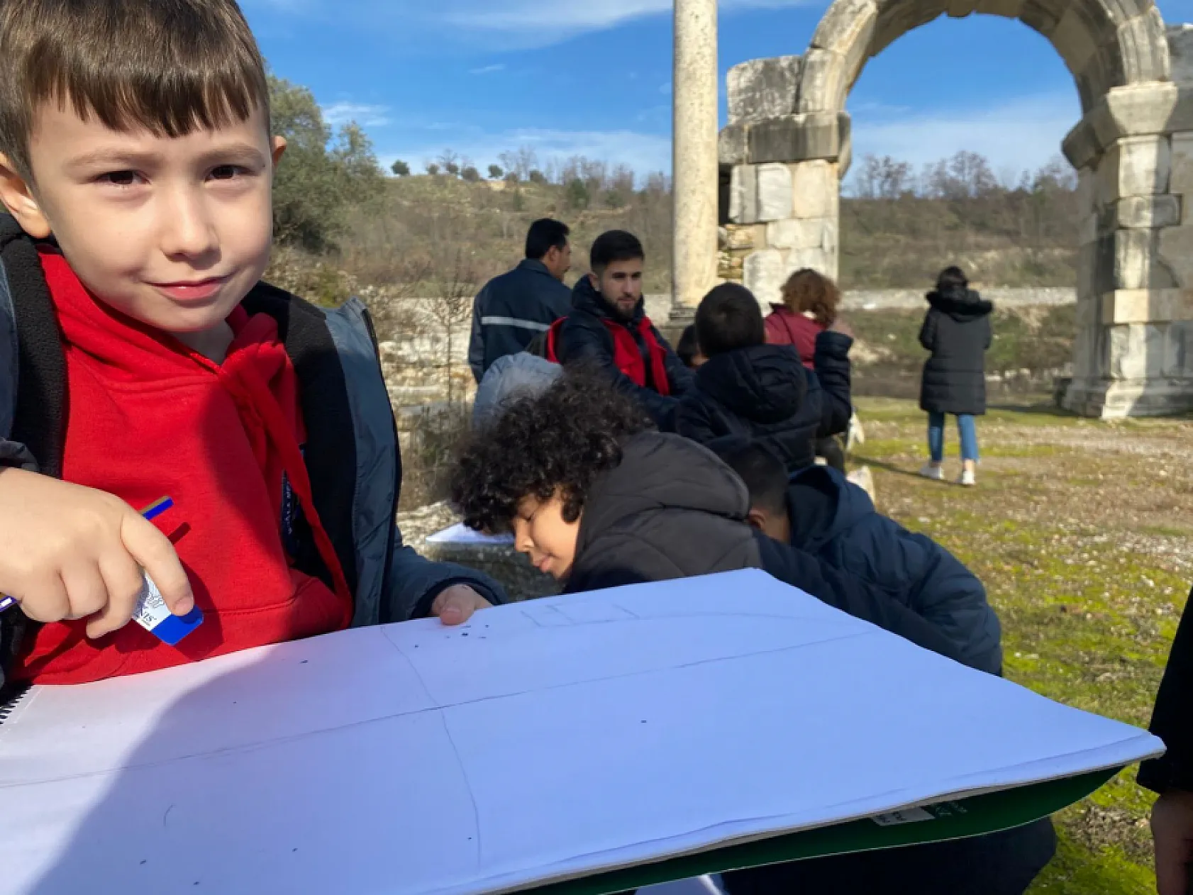 Çocuklar, Stratonikeia'da sanatla buluştu