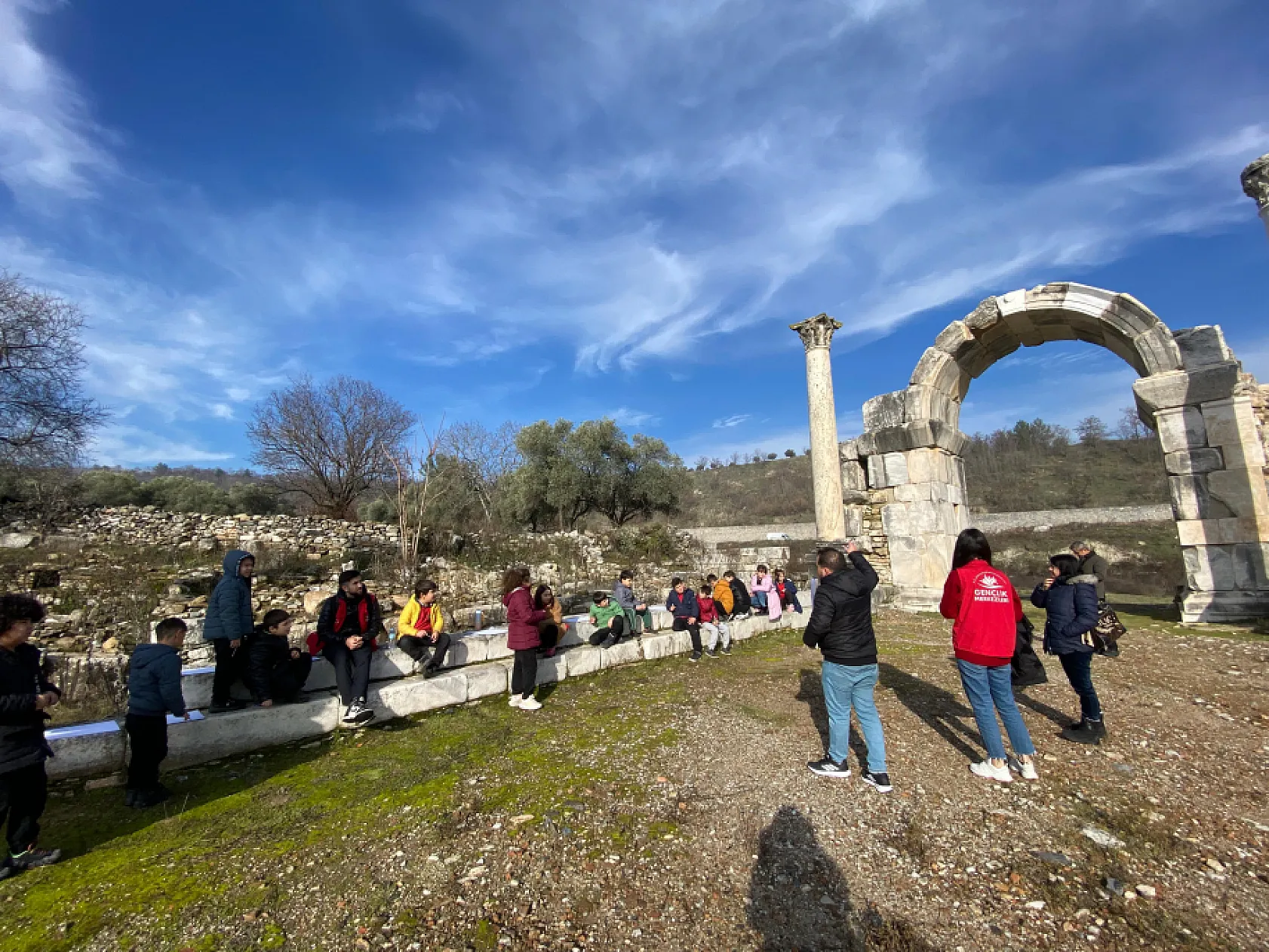 Çocuklar, Stratonikeia'da sanatla buluştu