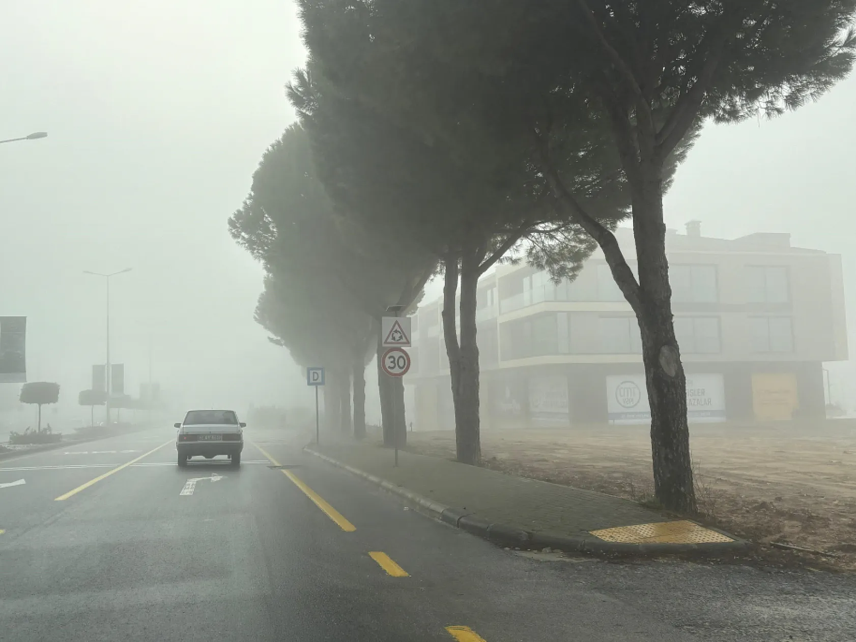 Muğla'da sis etkili oldu