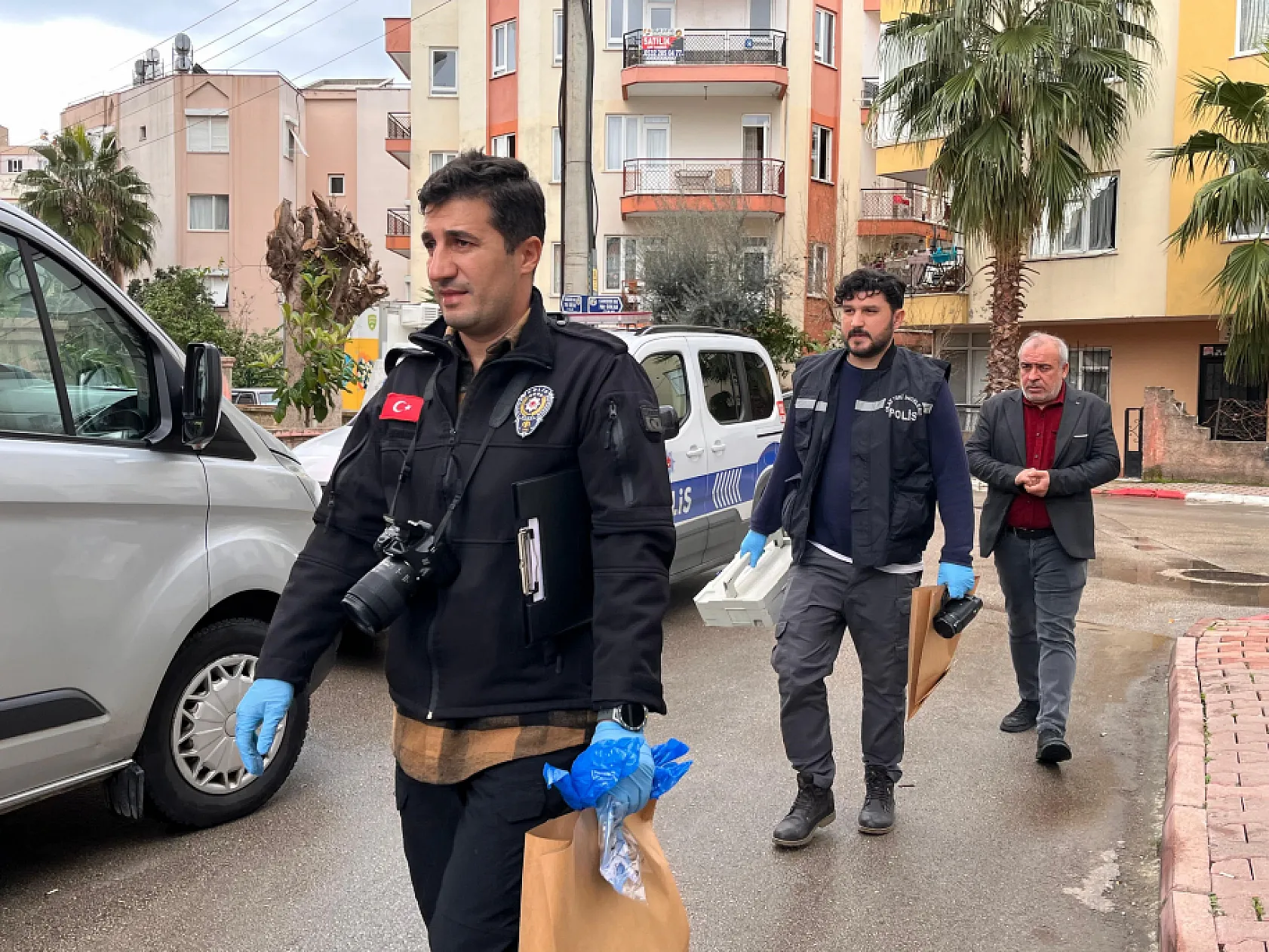 24 Yaşındaki Genç Evinde Ölü Bulundu