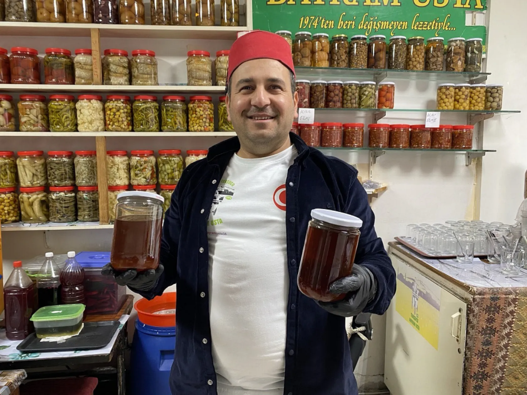 Acılı turşu suyu soğuk algınlığını boğazda bitiriyor