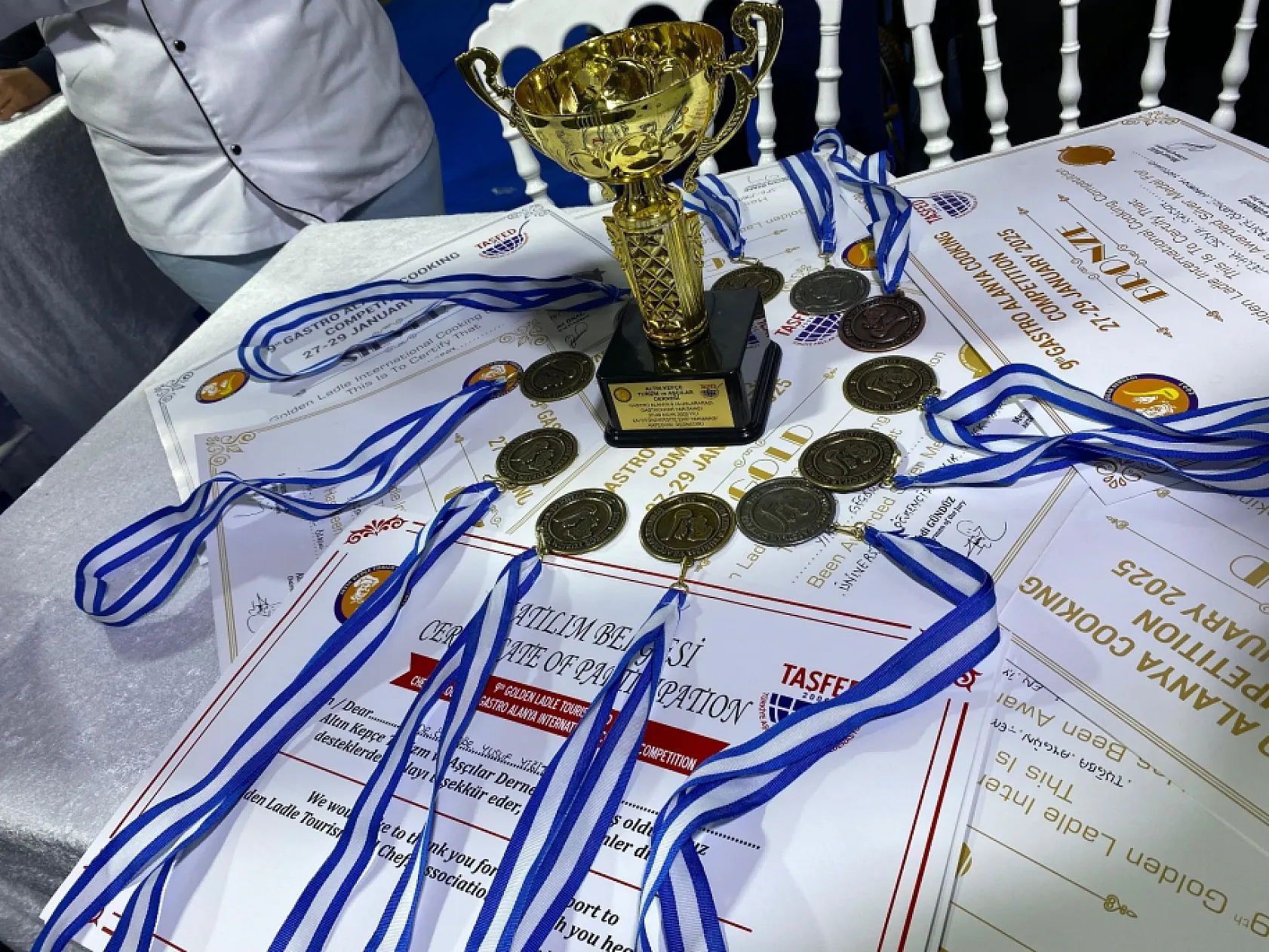 MSKÜ aşçılık ekibi, Antalya'dan iki kupa ile döndü