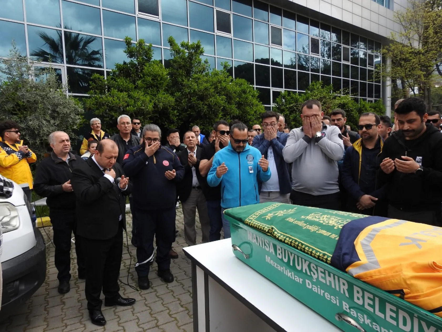 Kızının doğum gününde vefat etti