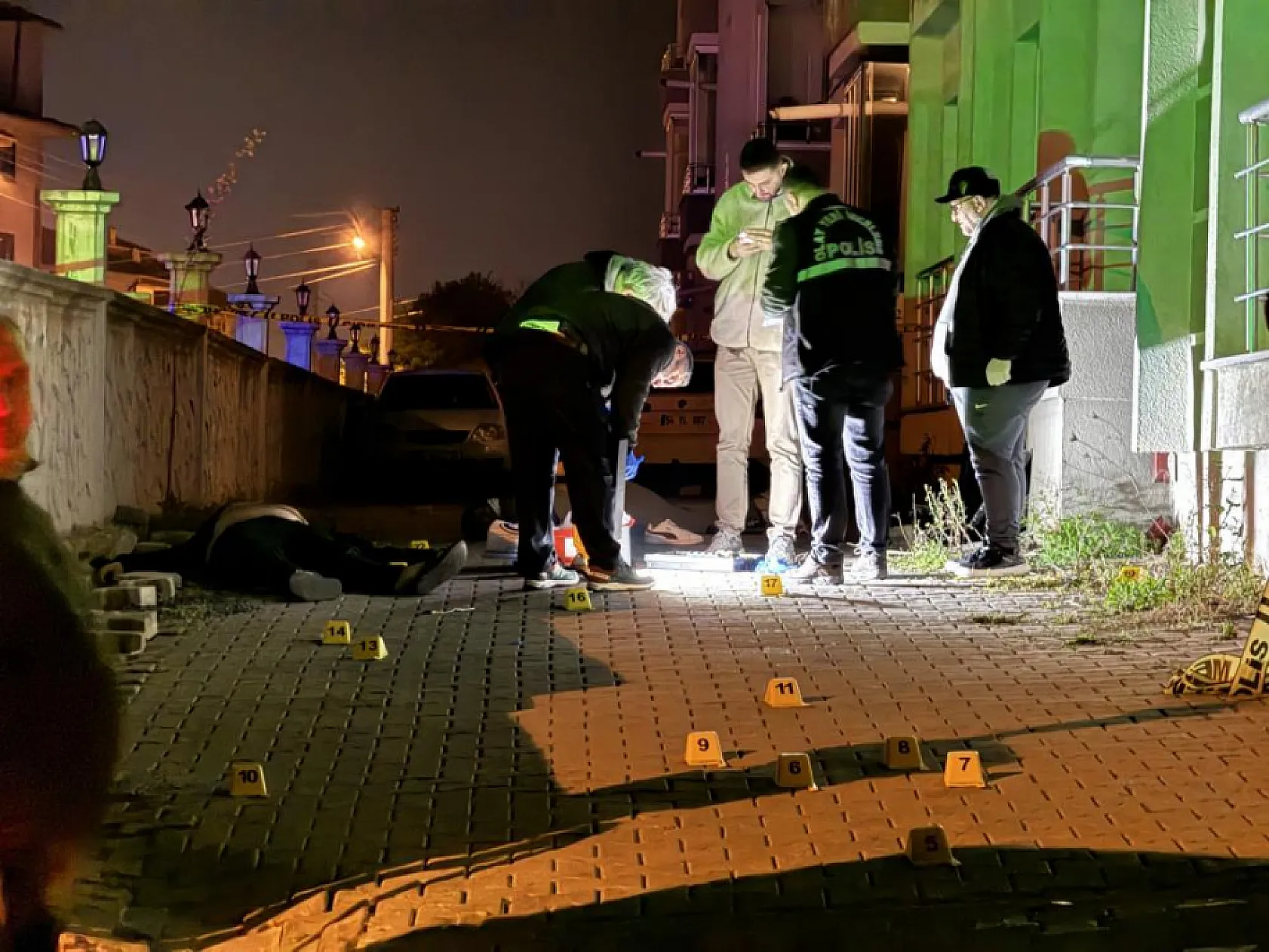 Komşuların kavgasında gece kana bulandı: 5 ölü, 5 yaralı