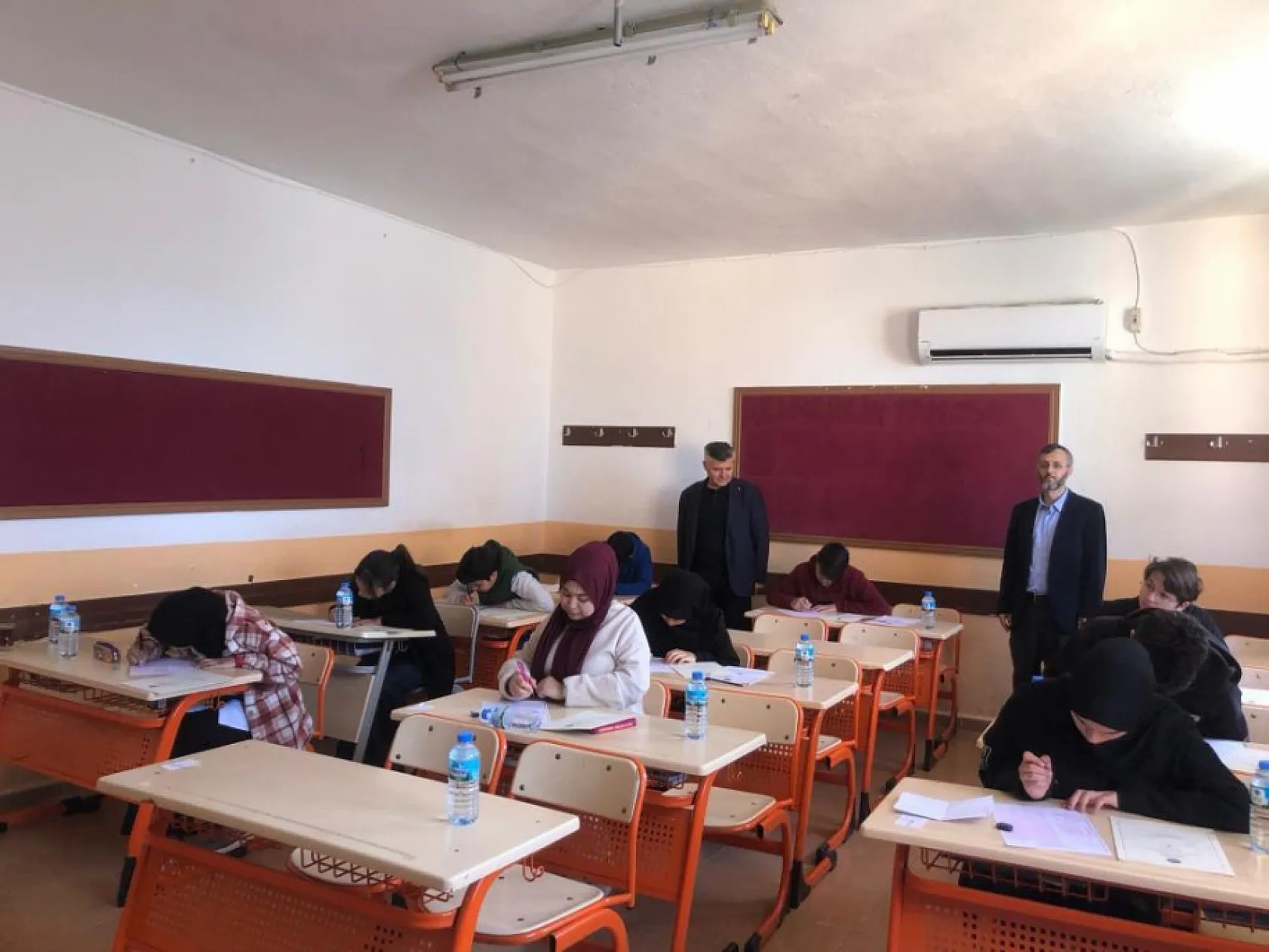 Köyceğiz'de lise ve üniversite öğrencileri umre ödüllü yarışmaya katıldı