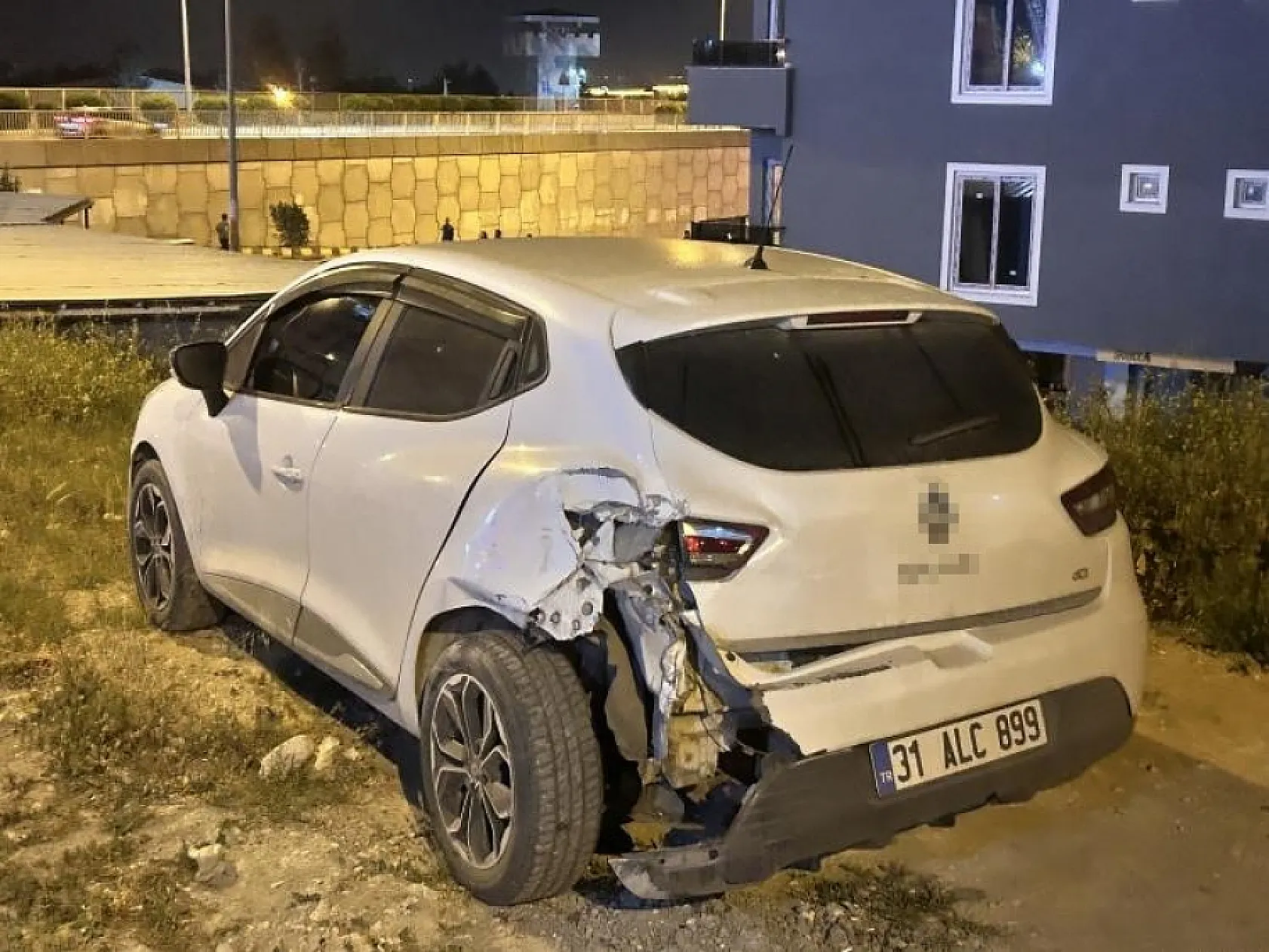Freni boşalan arazöz dehşet saçtı! 1 ölü, 1 ağır yaralı…