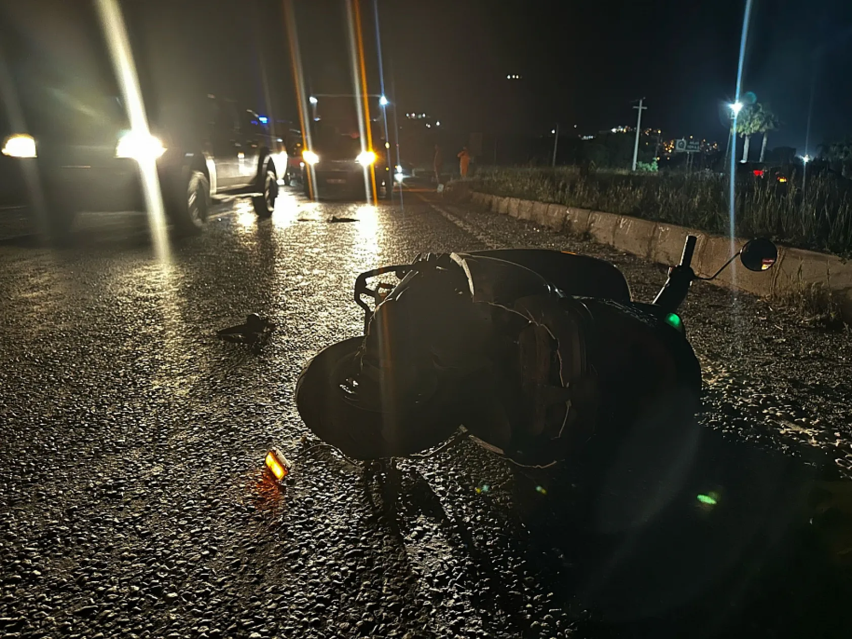 Muğla'da Minibüsün çarptığı motosikletli yaralandı