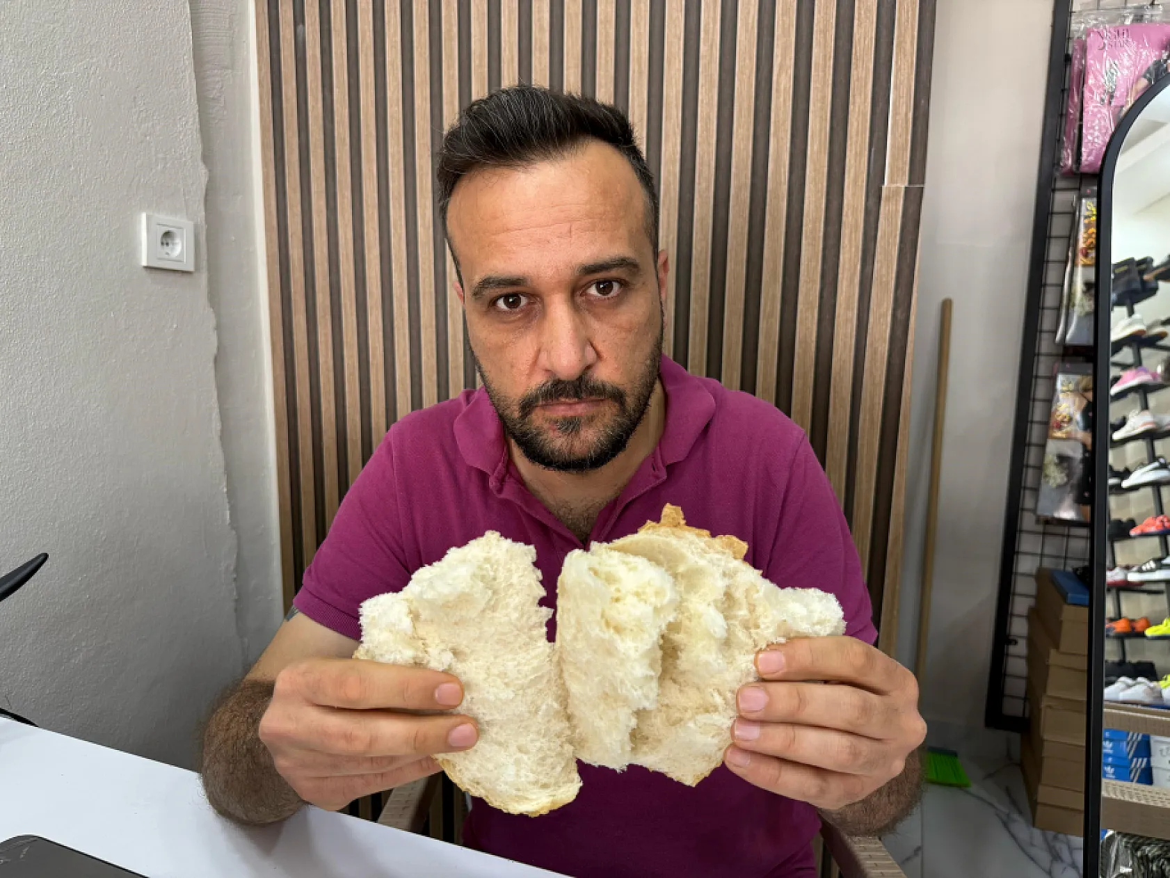 Yediği ekmekten çivi çıktı!