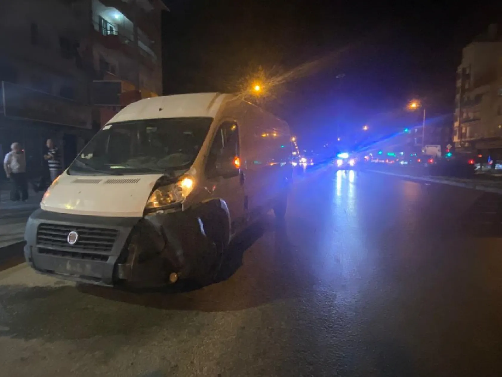 Minibüsün çarptığı 12 yaşındaki çocuk hayatını kaybetti